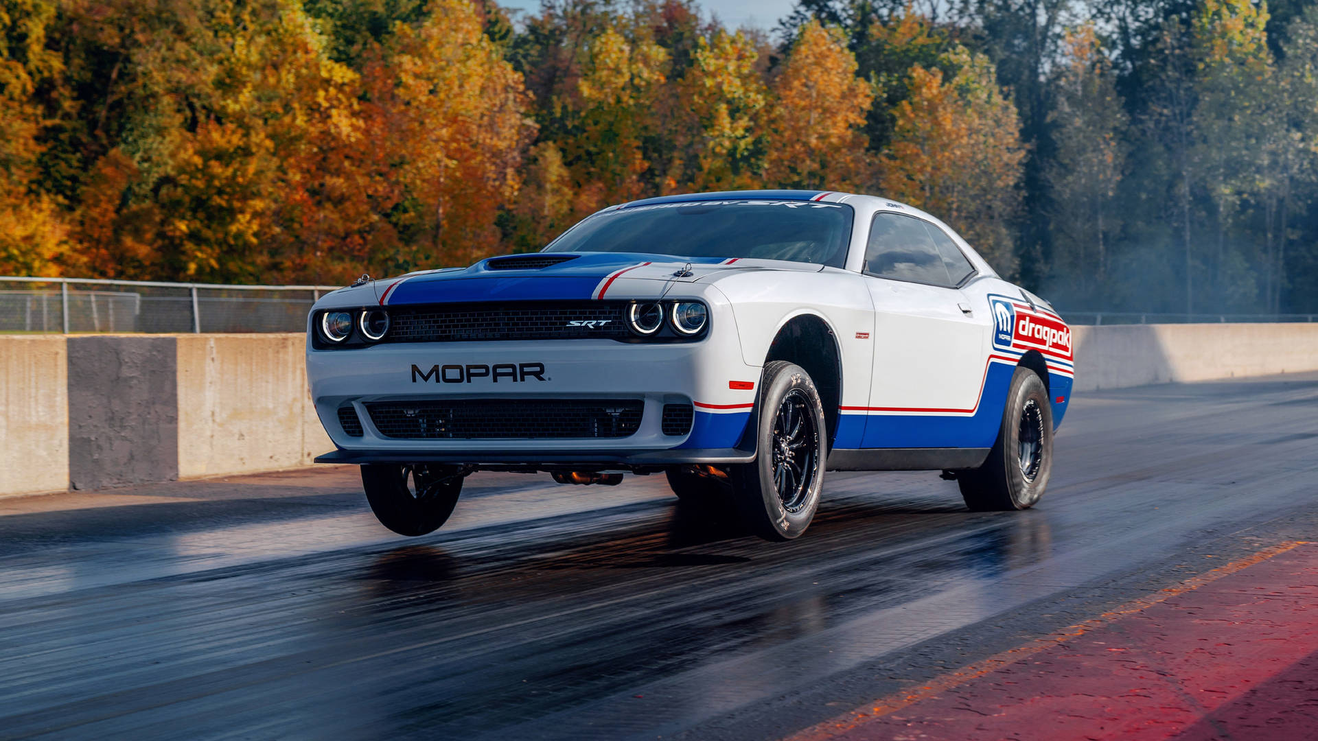 Dodgechallenger Mopar-modell. Wallpaper