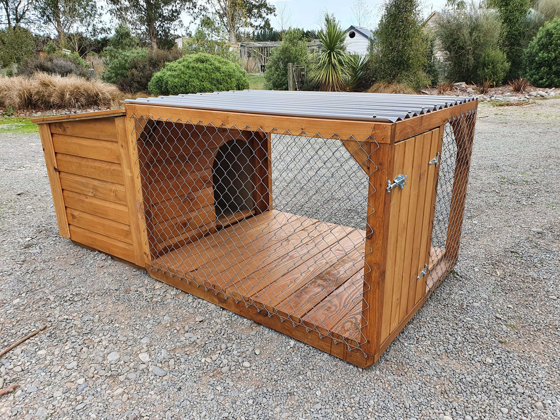 Fenced Dog House Pictures