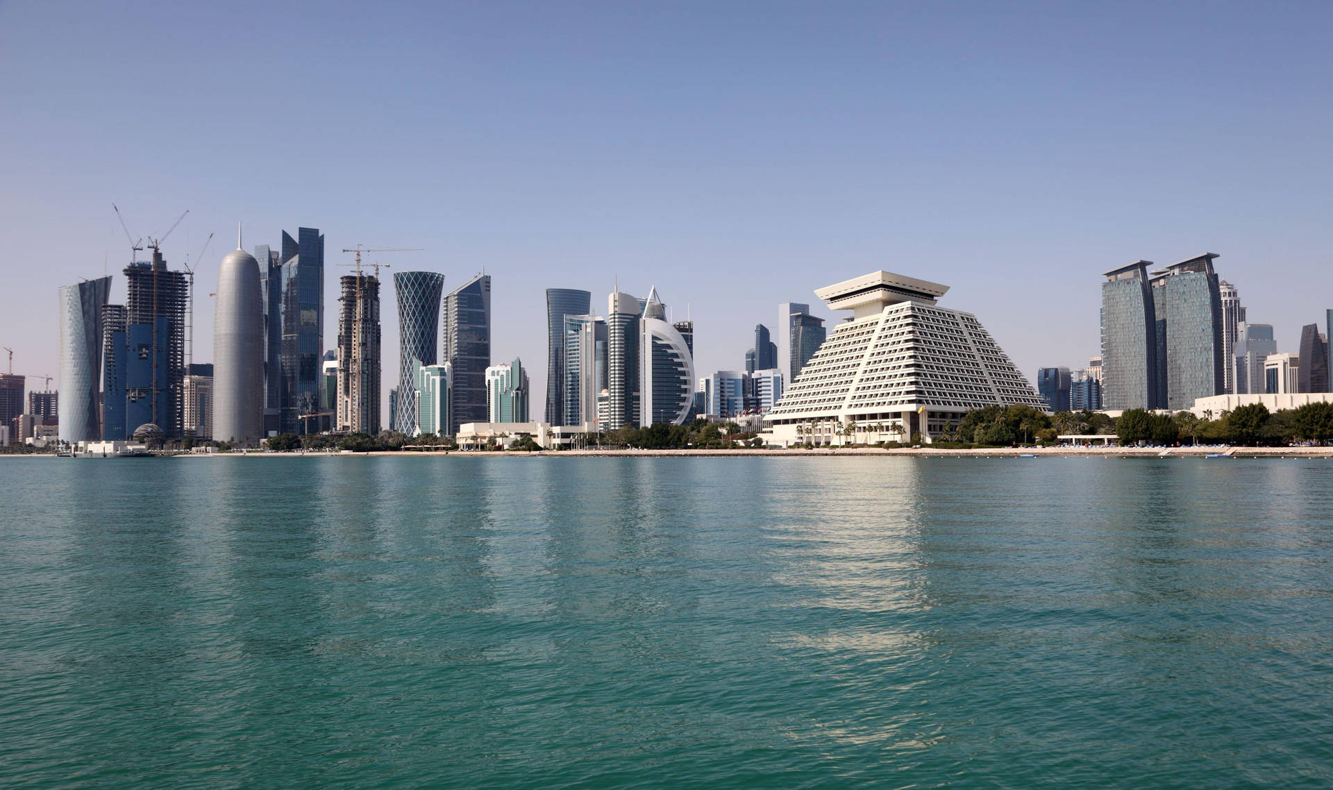 Doha City Clear River skaber et smukt miljø. Wallpaper