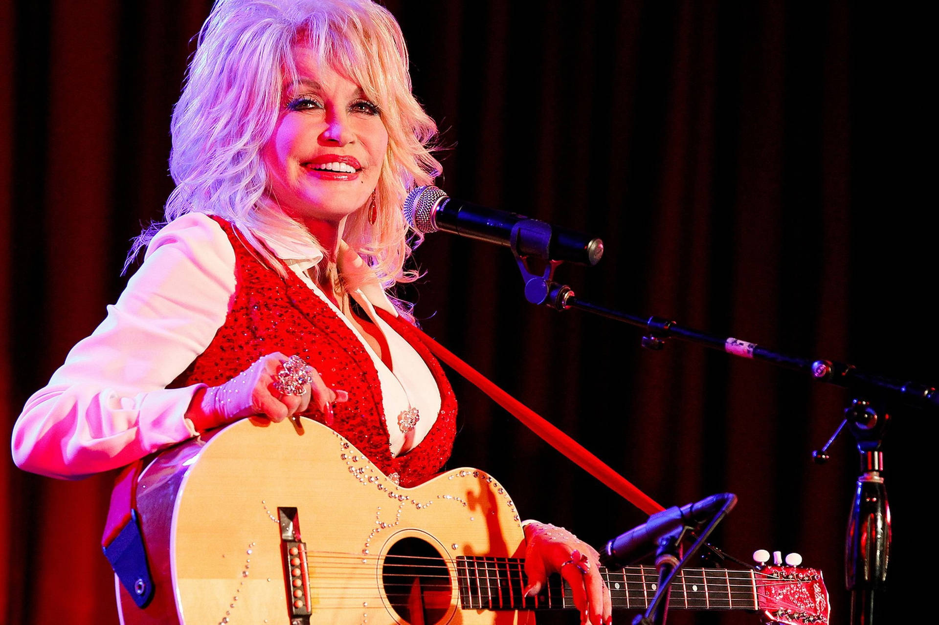 Dolly Parton Classic Acoustic Guitar Wallpaper