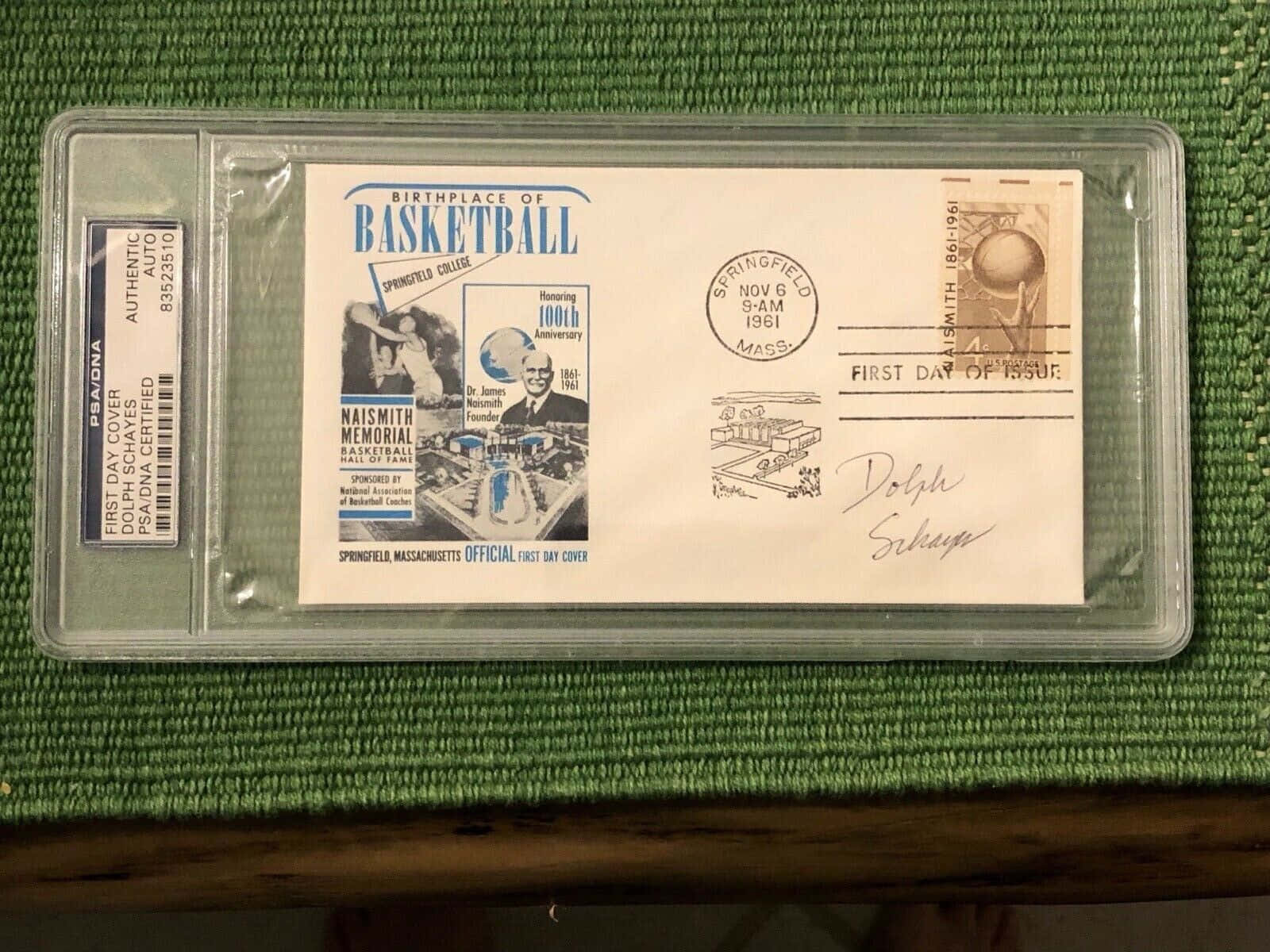 Dolph Schayes Authenticated Memorabilia Wallpaper