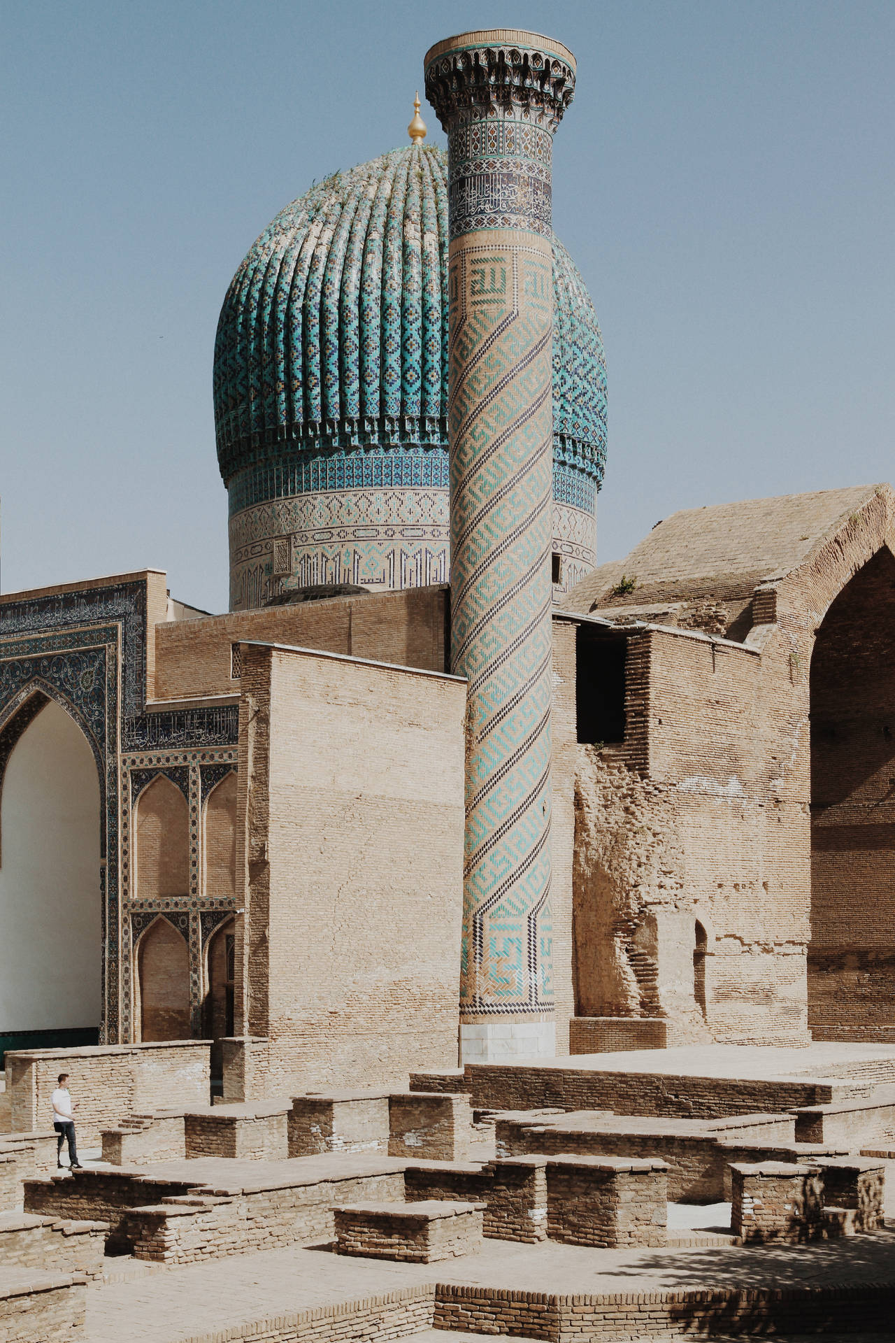 Dække af Gur-E-Amir Samarkand Dagtidsscene som tapet til computer eller mobil Wallpaper
