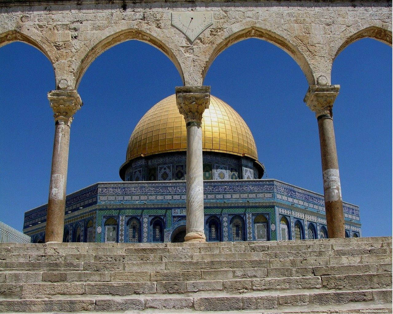 Dome Of The Rock Arches Background
