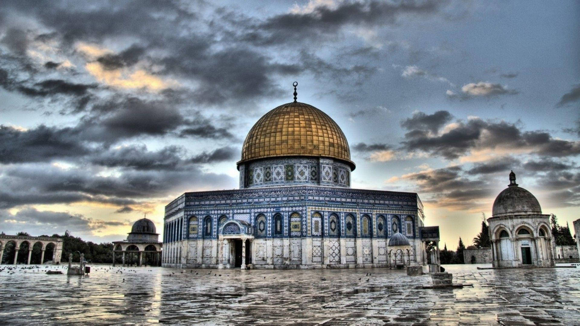 Dome Of The Rock Flooded Picture