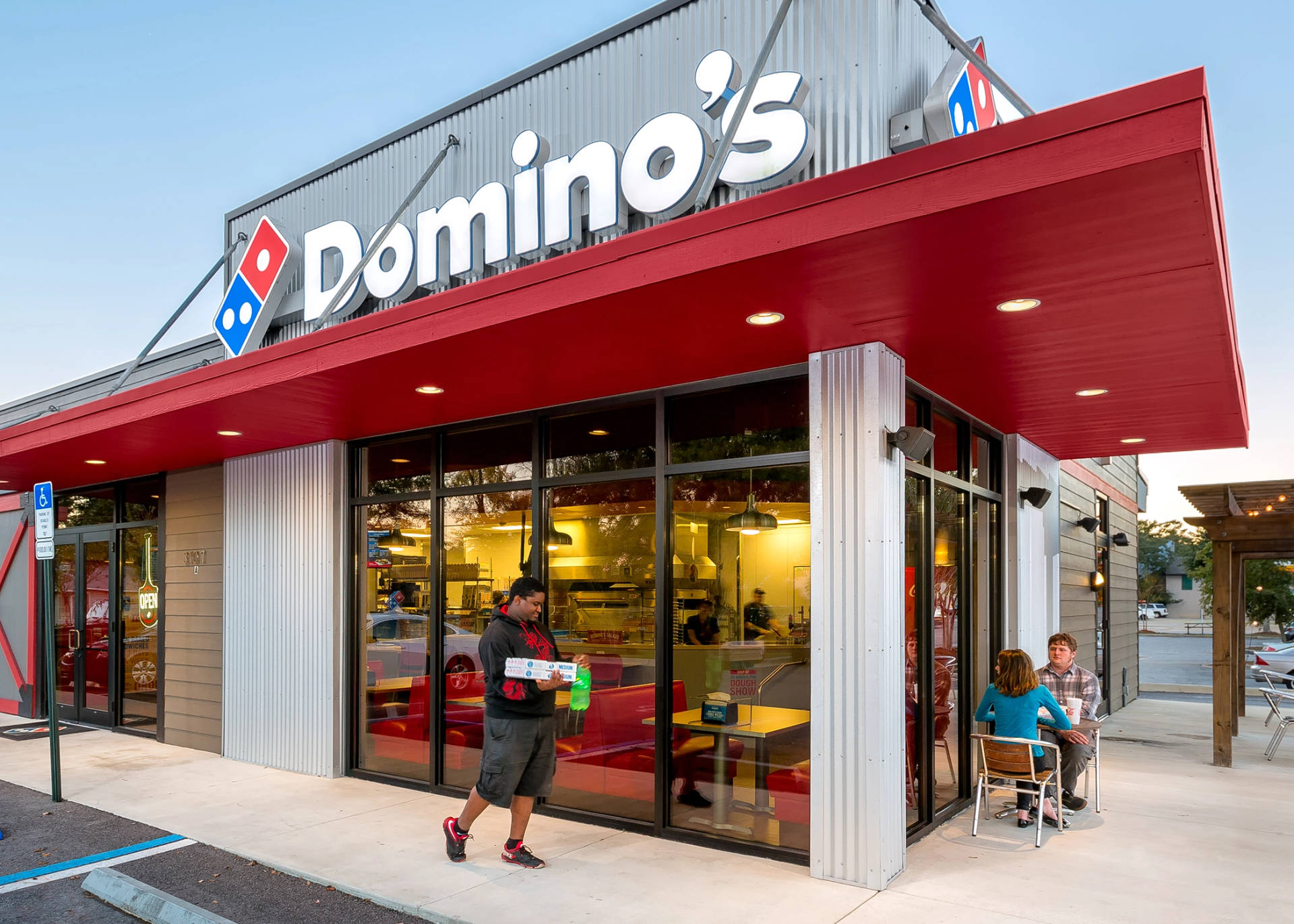 Domino's Restaurantudsigt: Nyd en udsøgt udsigt fra din computer eller mobil. Wallpaper