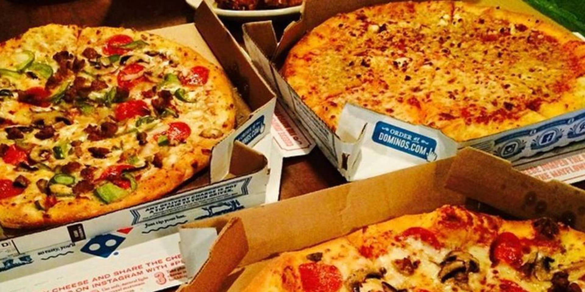 Dominos Pizza Scatole Per Pizza Normali Sfondo