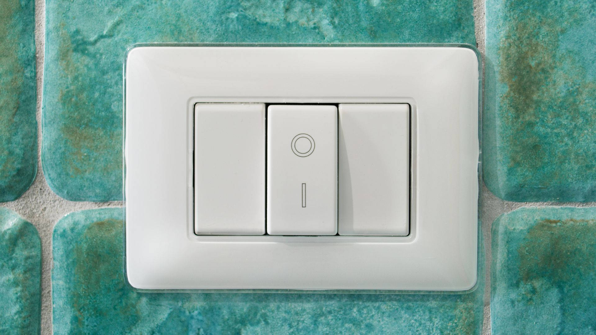 Opdag nye muligheder med en trykfølsom domus Touch Switch Technology skraldespands bryter. Wallpaper