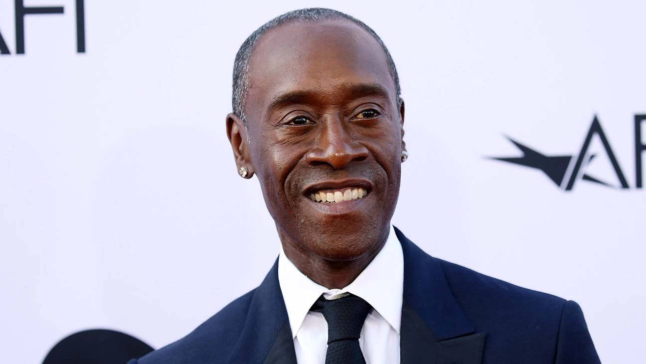 Don Cheadle On Emmys Wallpaper