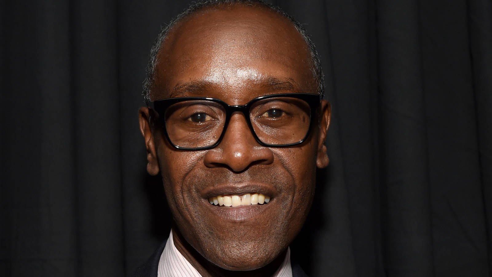 Don Cheadle With Glasses Wallpaper
