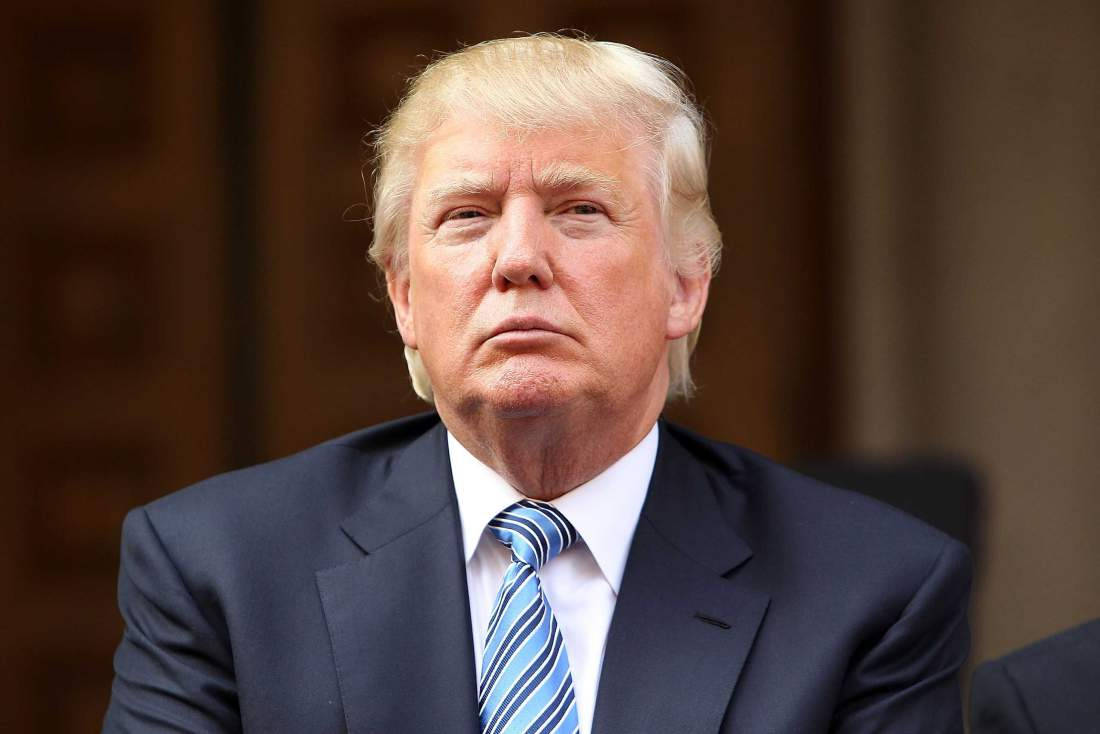 Donald Trump med hvidt hår Wallpaper