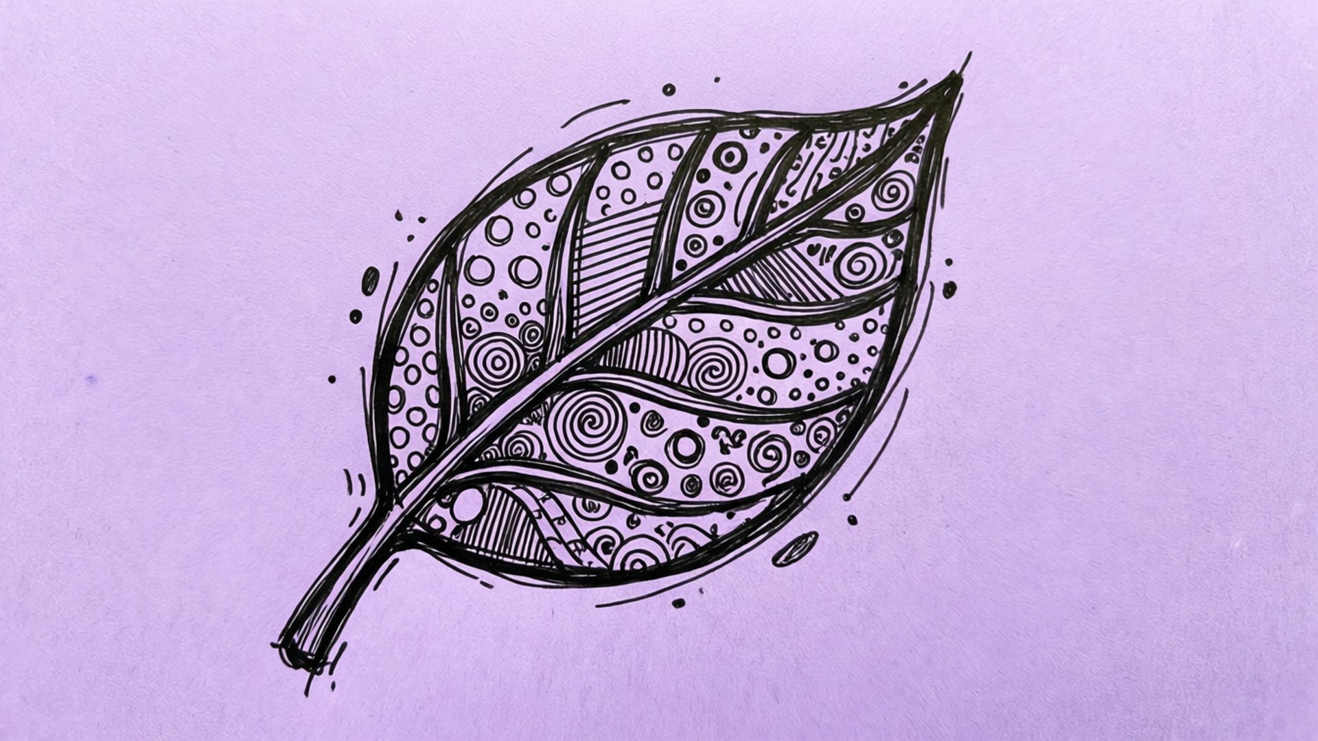 Doodle Leaf Fun Wallpaper