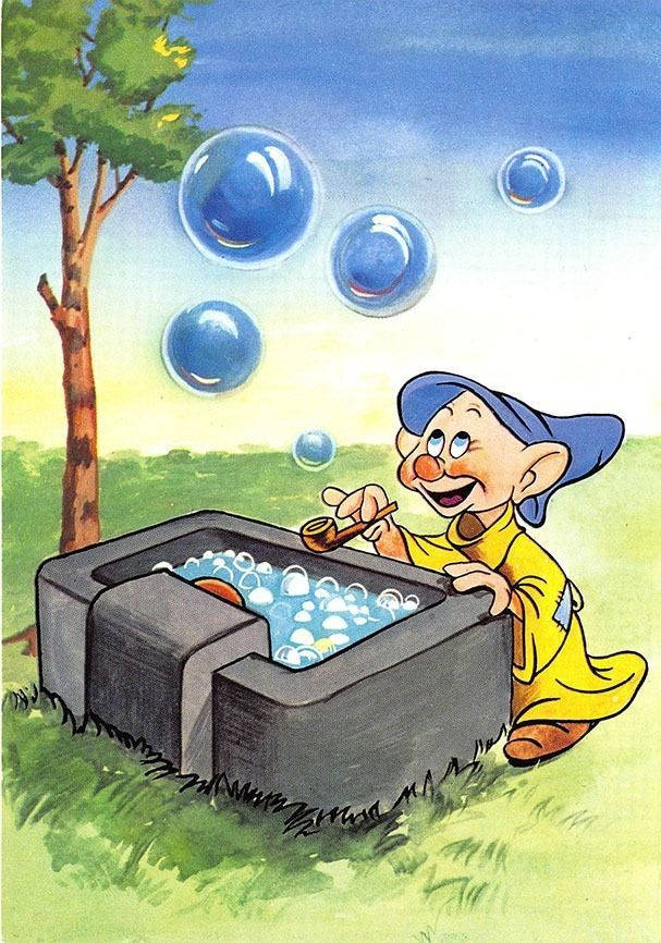 Dopey Dwarf Playing Bubbles Wallpaper