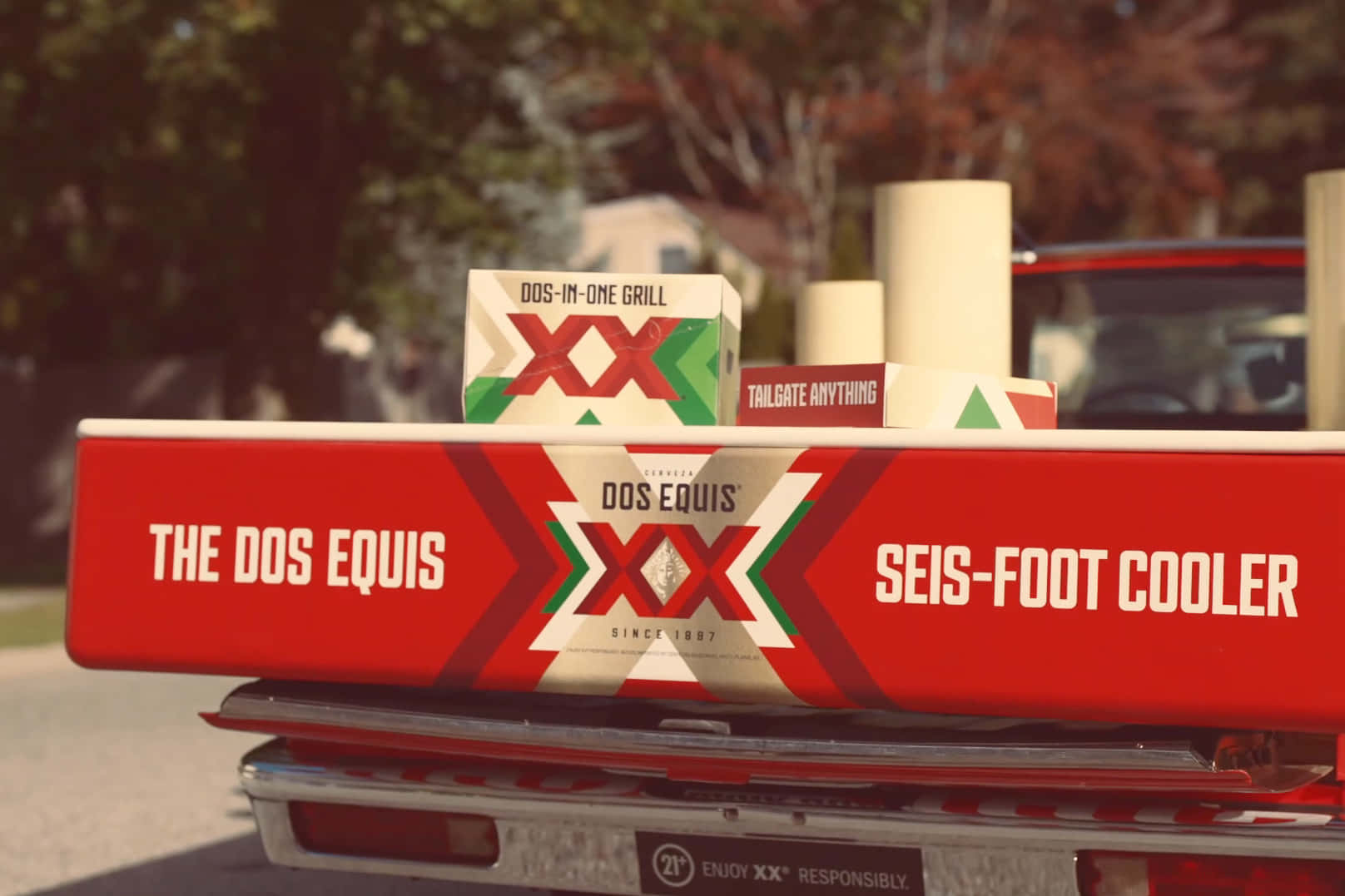 Dos Equis Seis Foot Cooler Promotie Achtergrond