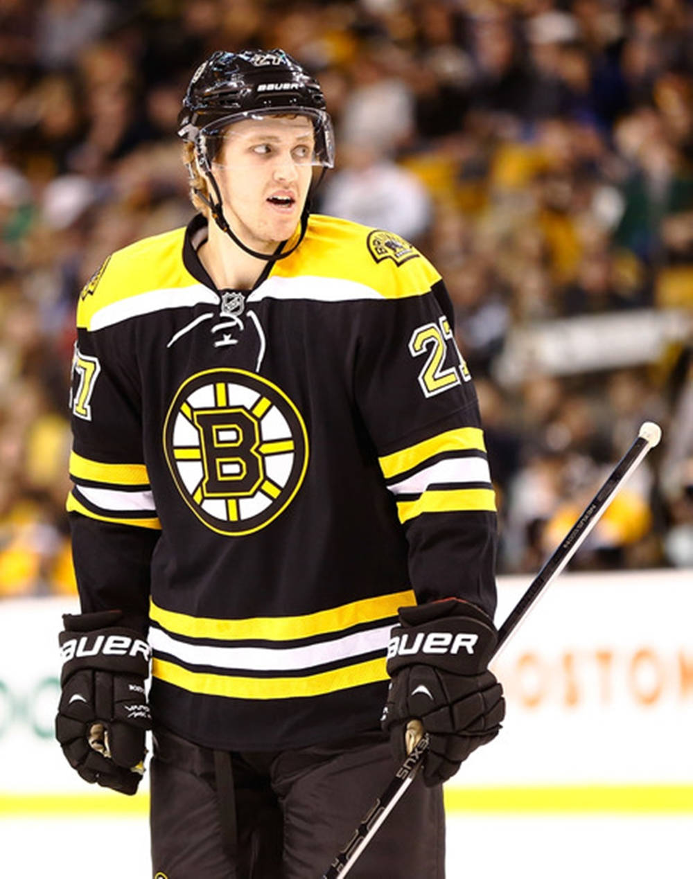 Dougie Hamilton Boston Bruins NHL Debut Game Action Tapet: Wallpaper
