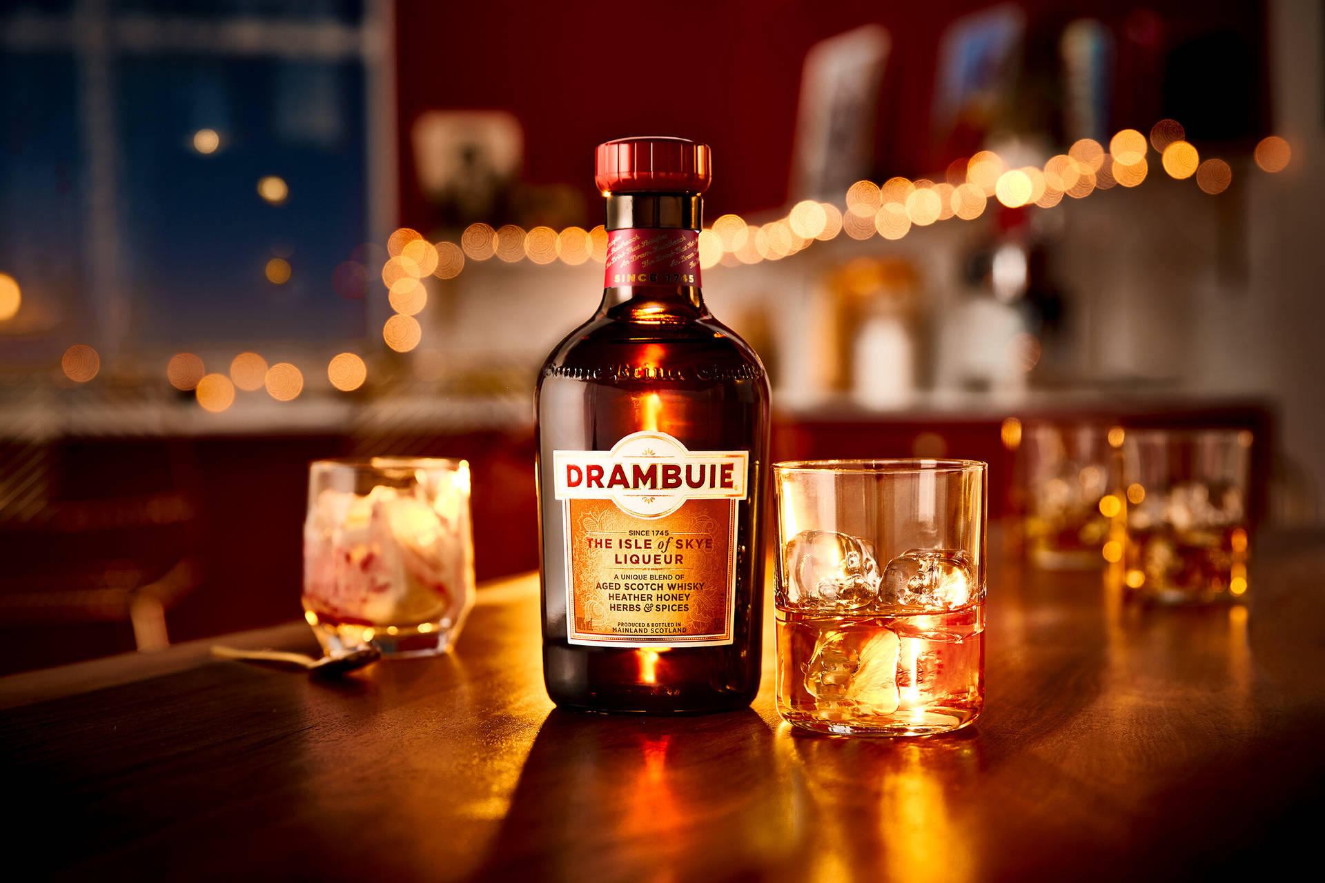 Drambuiescotch Whisky In Luce Calda Sfondo