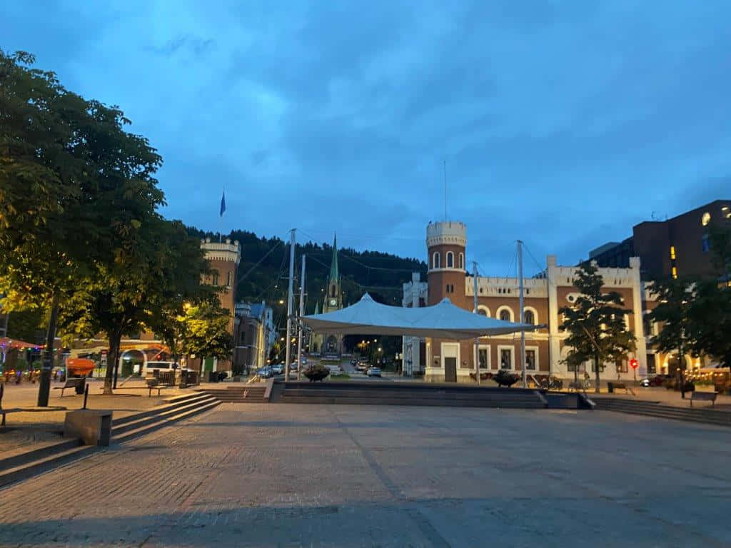 Drammen, Norges Kvelds Torg Bakgrunnsbildet