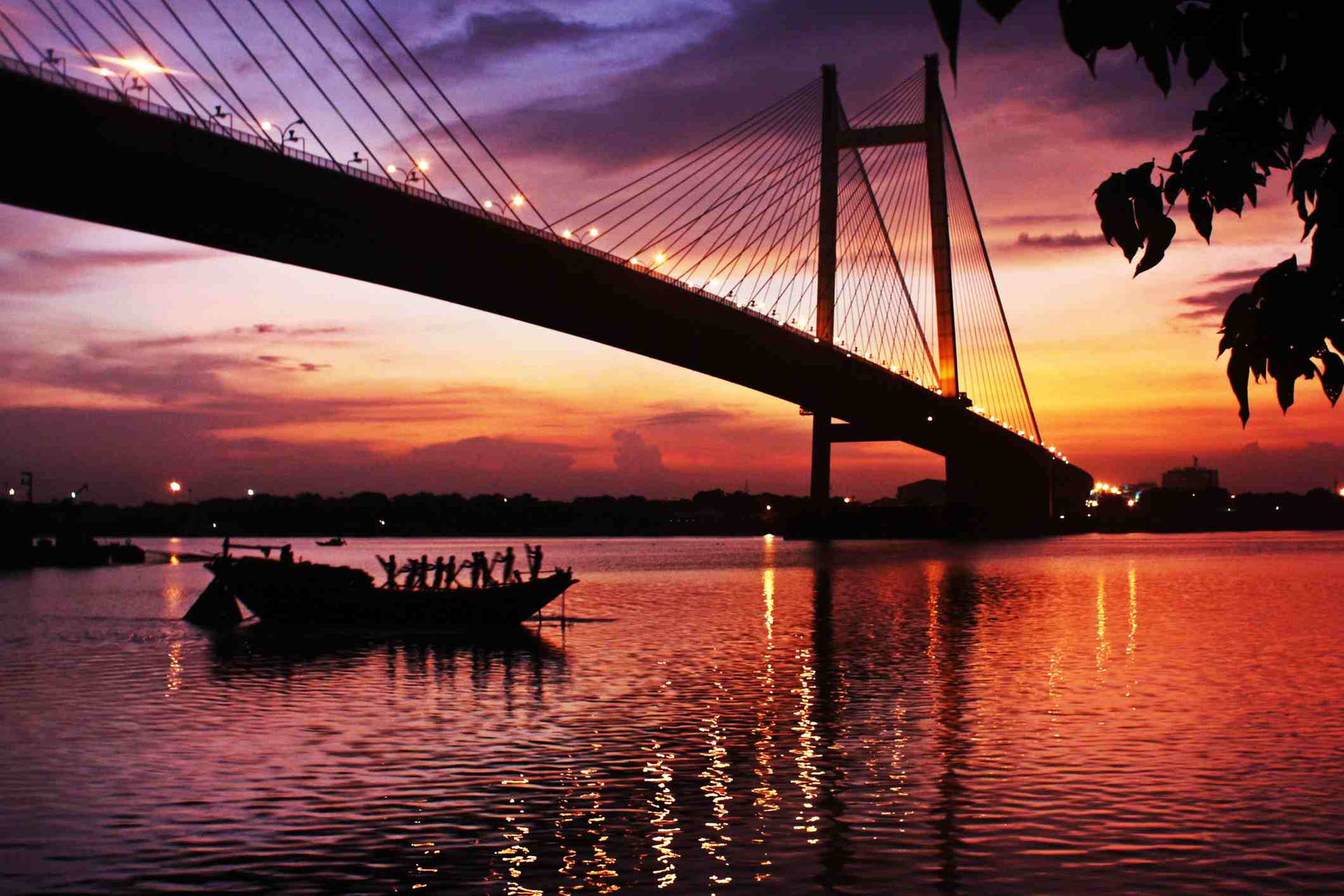 Dreamy Kolkata Bridge Wallpaper