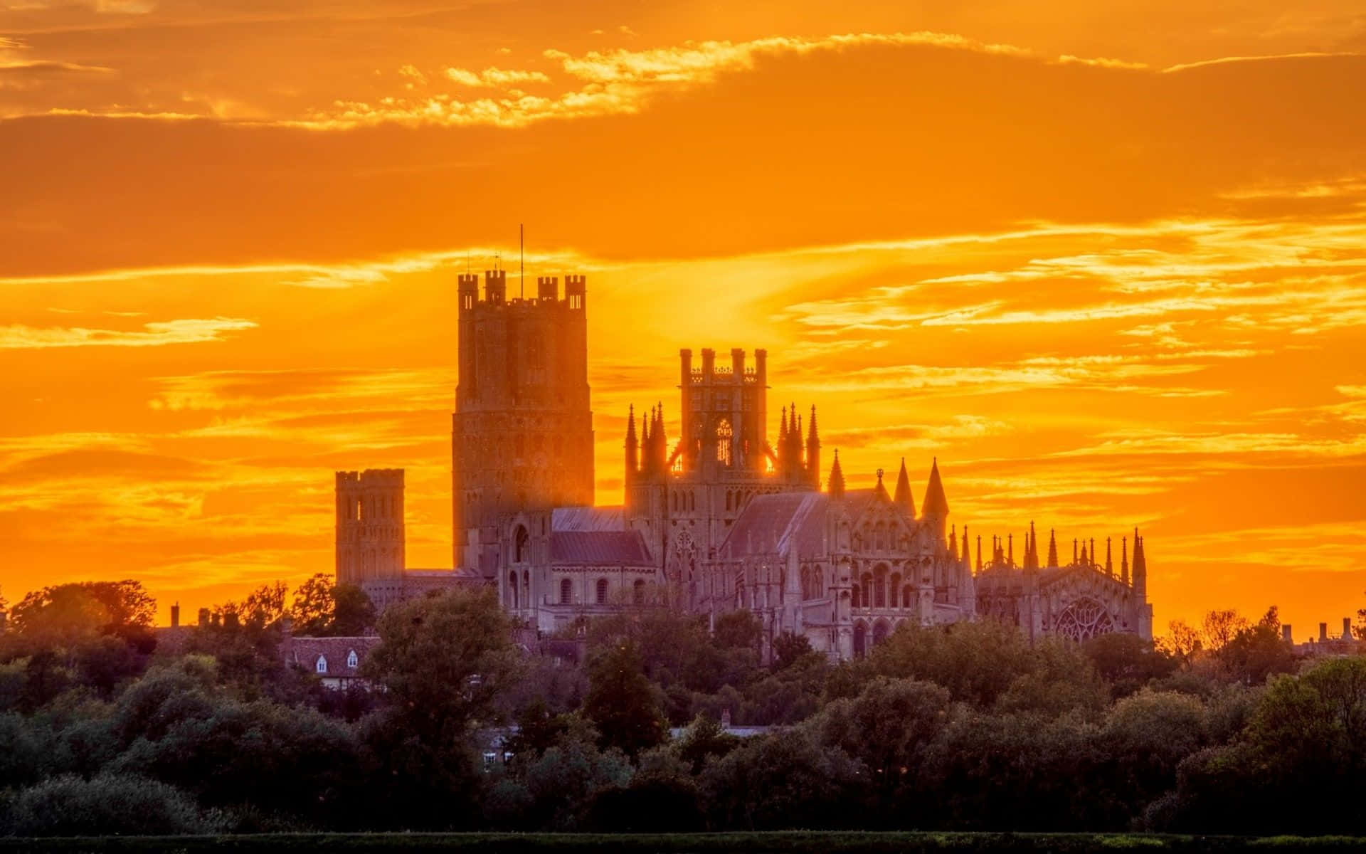 Dreamy Sunset Over Ely Cathedral Wallpaper
