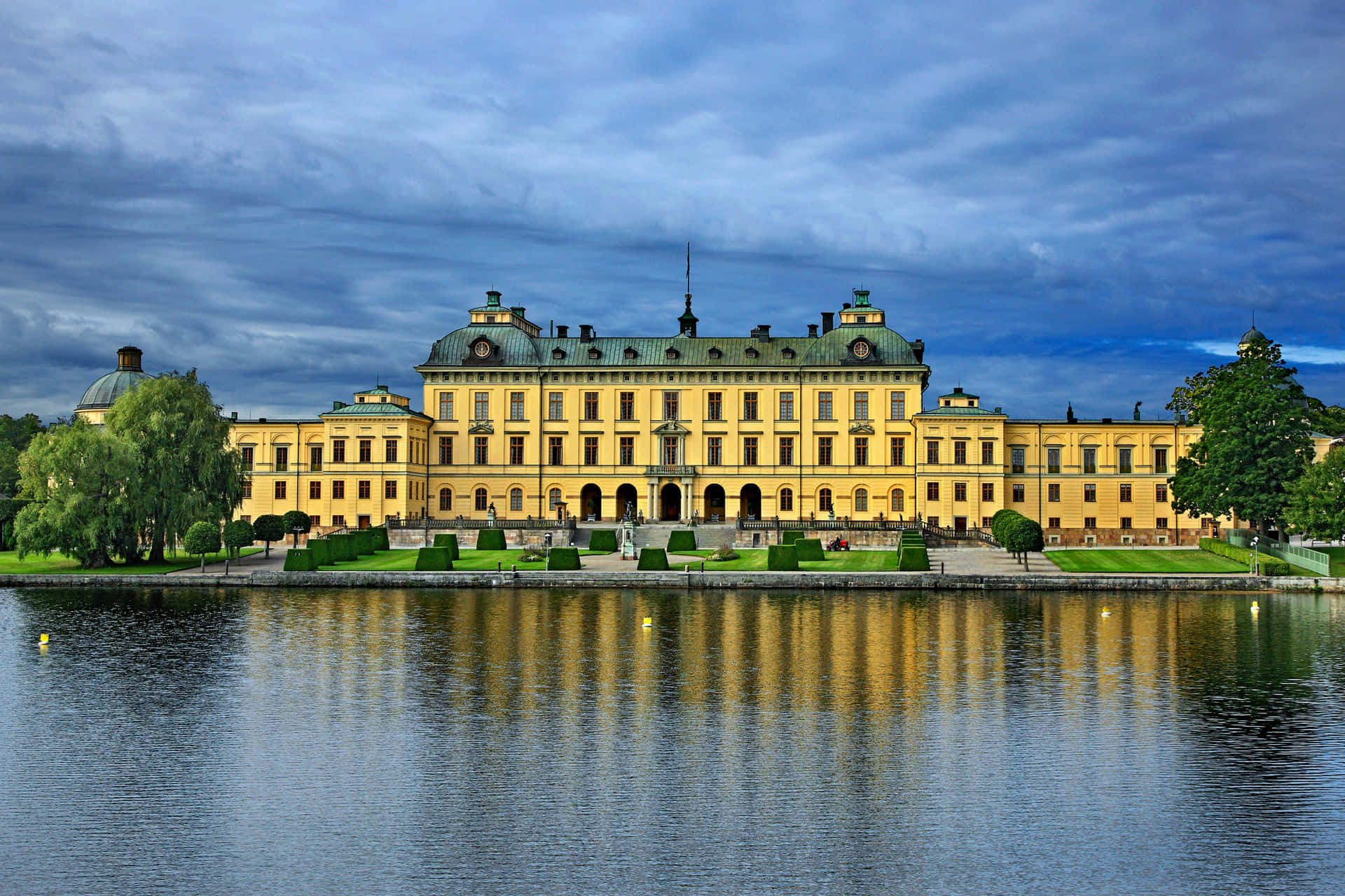 Drottningholm Palace Wallpaper
