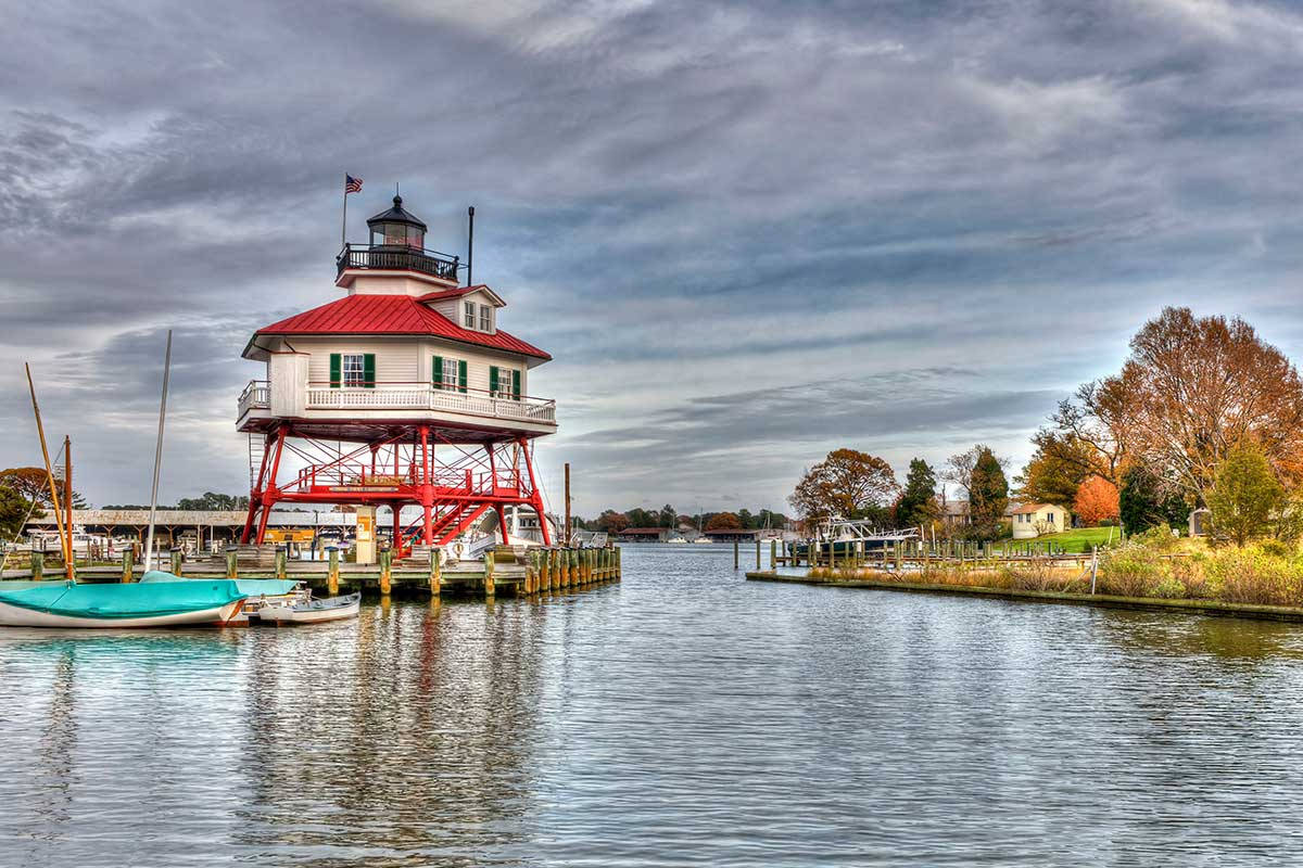 Seitenansichtdes Drum Point Leuchtturms In Der Chesapeake Bay. Wallpaper
