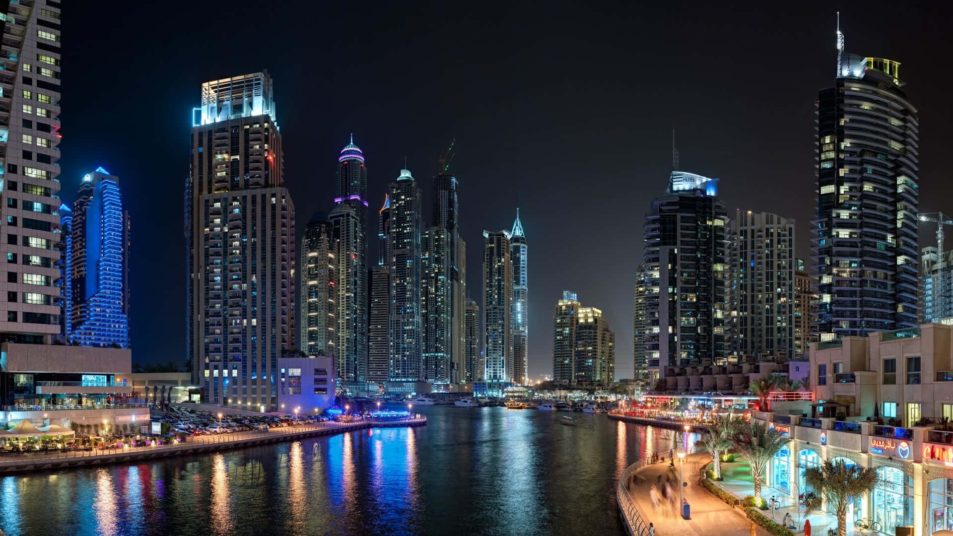 Stunning Dubai Skyline at Dusk
