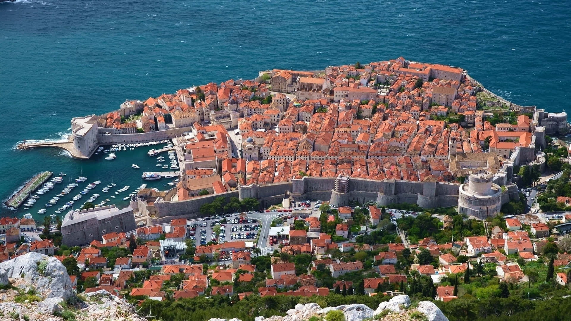 Dubrovnik,centro Antico Di Scambio Marittimo Sfondo