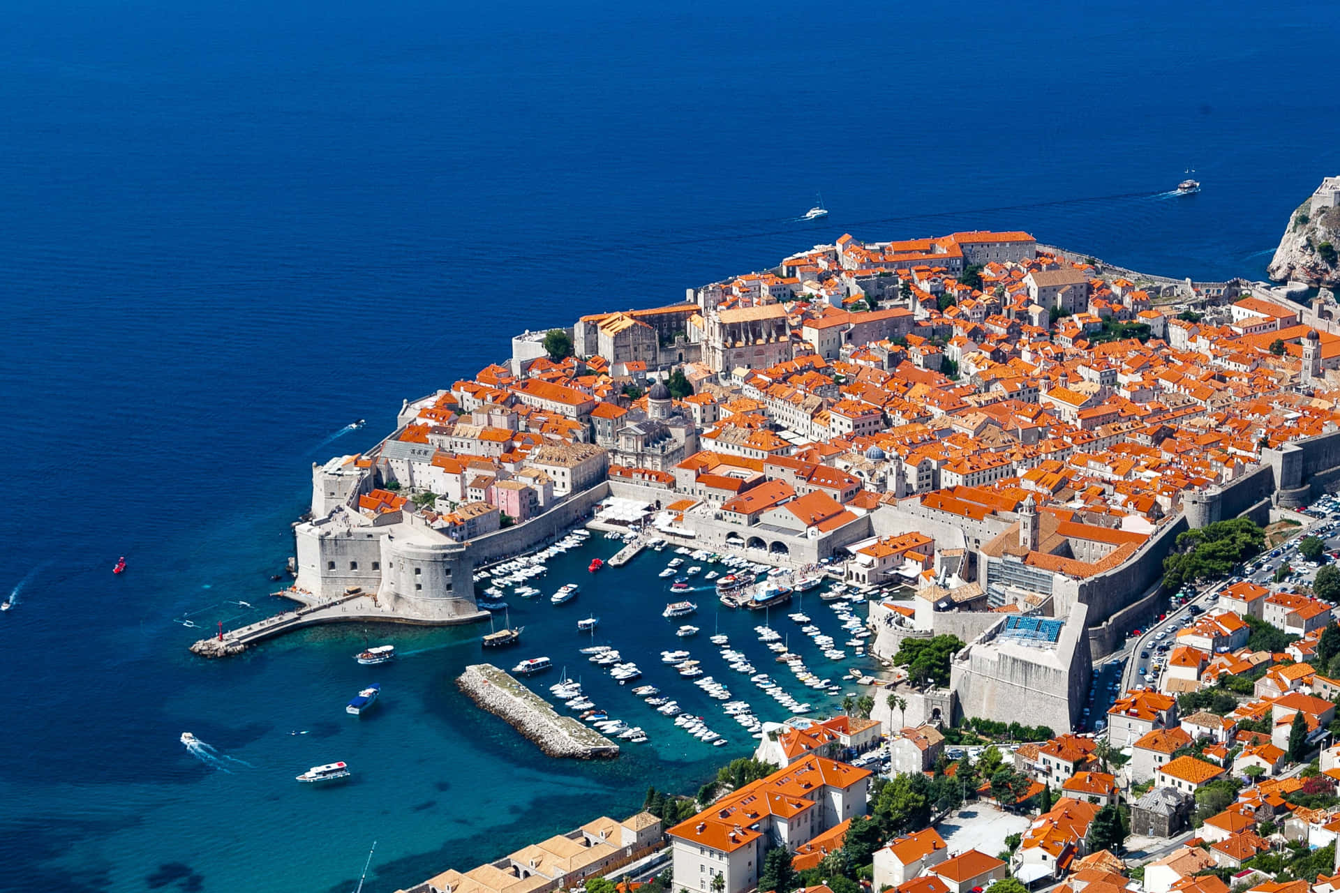 Dubrovnik By Med Hovedhavnen siges i baggrunden Wallpaper