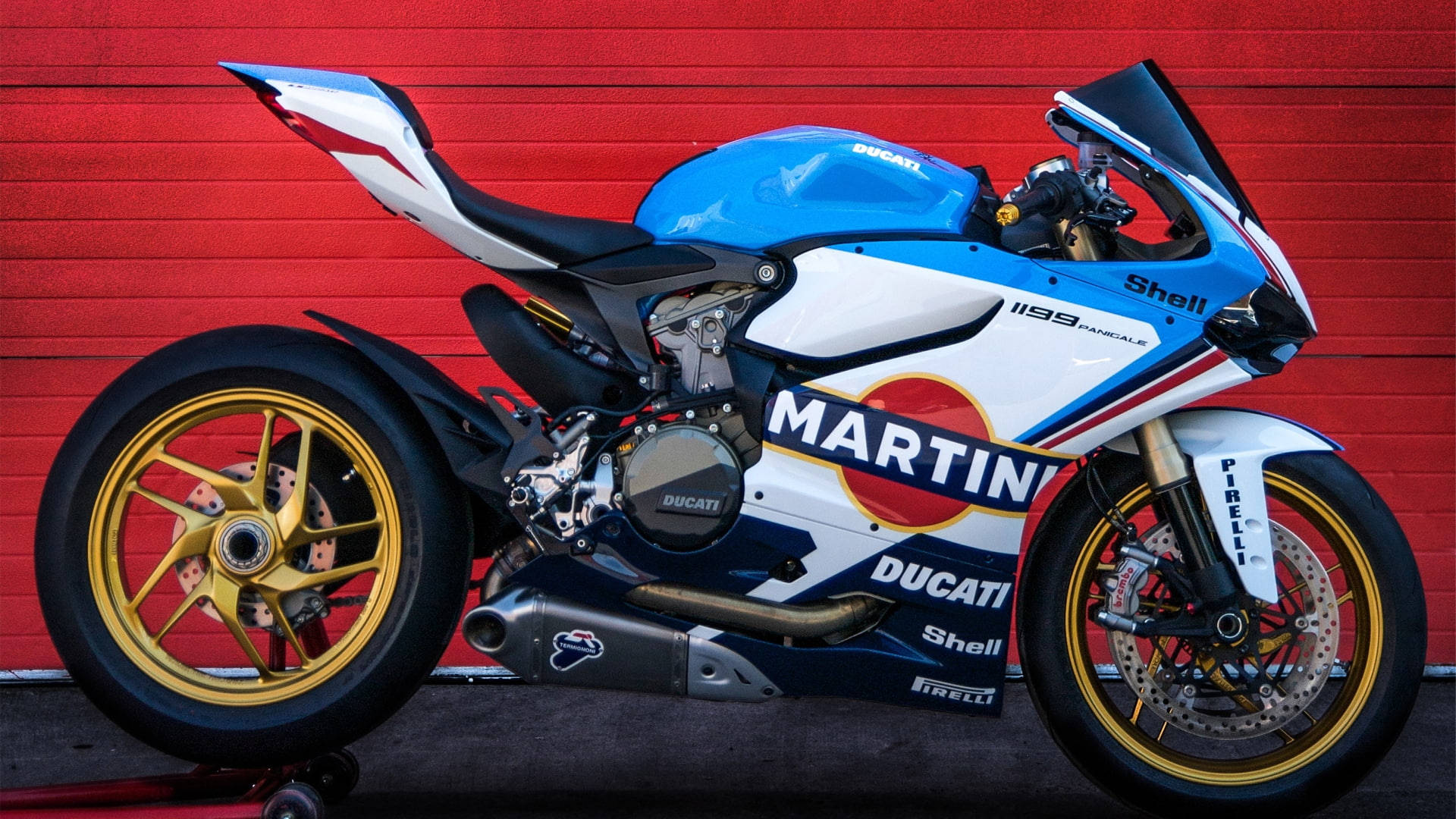 Dominate the Racetrack with the Ducati 1199 Panigale Martini Racing Wallpaper