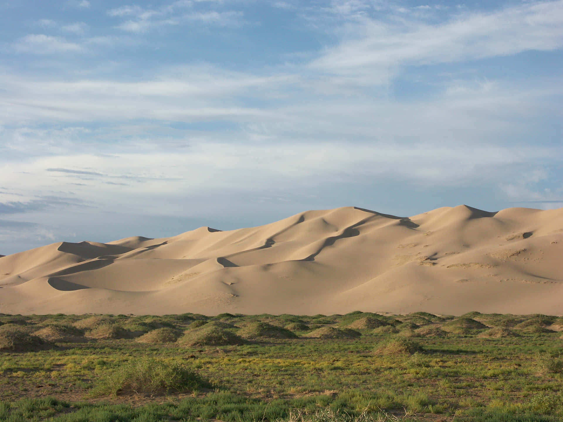 Udforskerde Sandfyldte Sletter I Ørkenen På Arrakis.