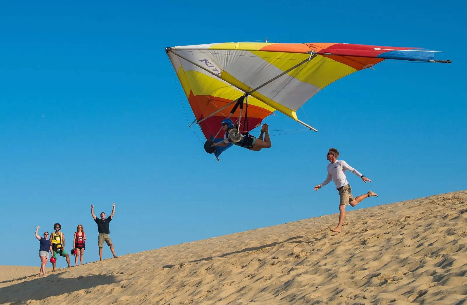 Svævende Kite Surfing Begynder Niveau Billig Wallpaper