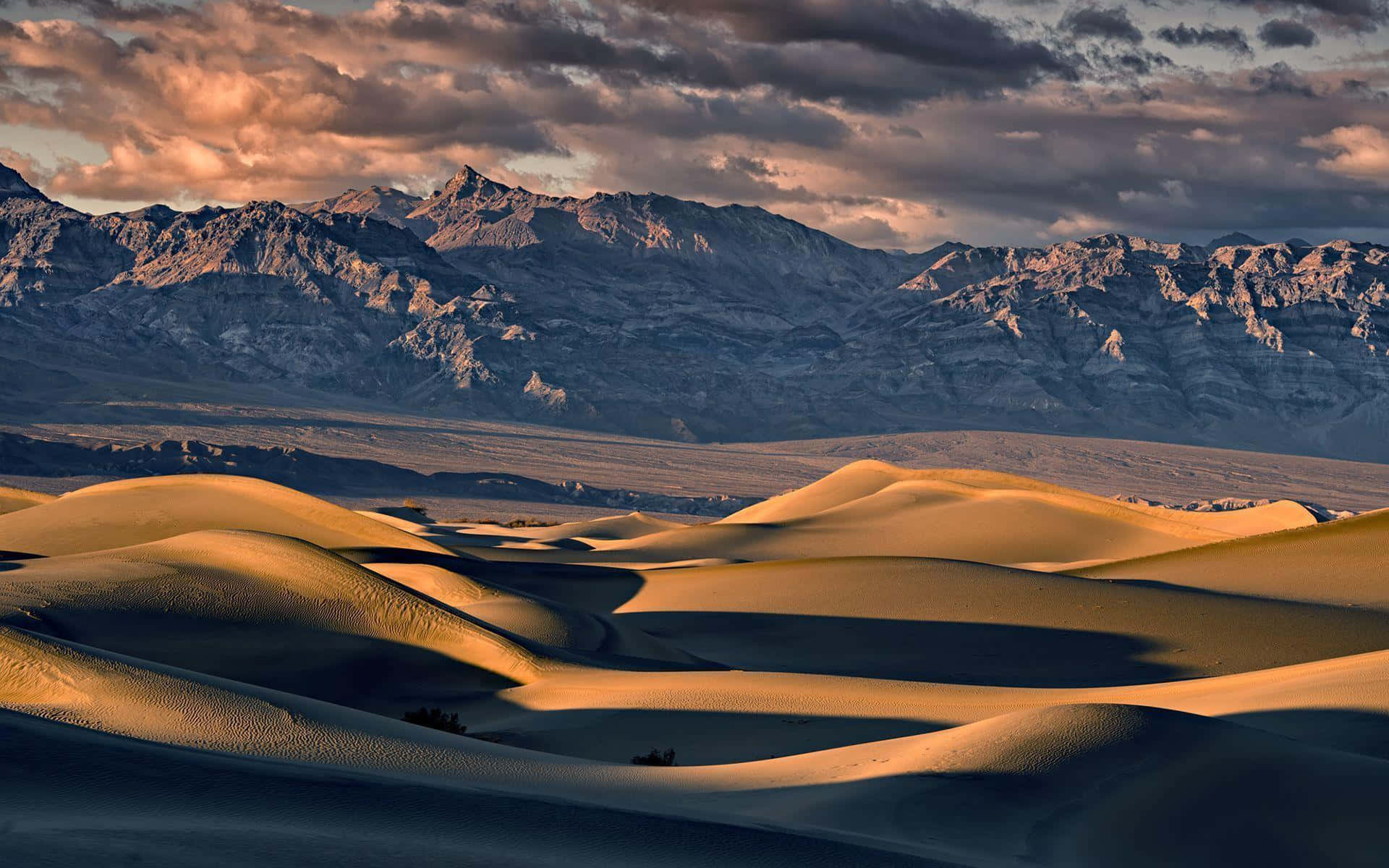 Erkundedie Außerirdische Landschaft Des Planeten Arrakis.