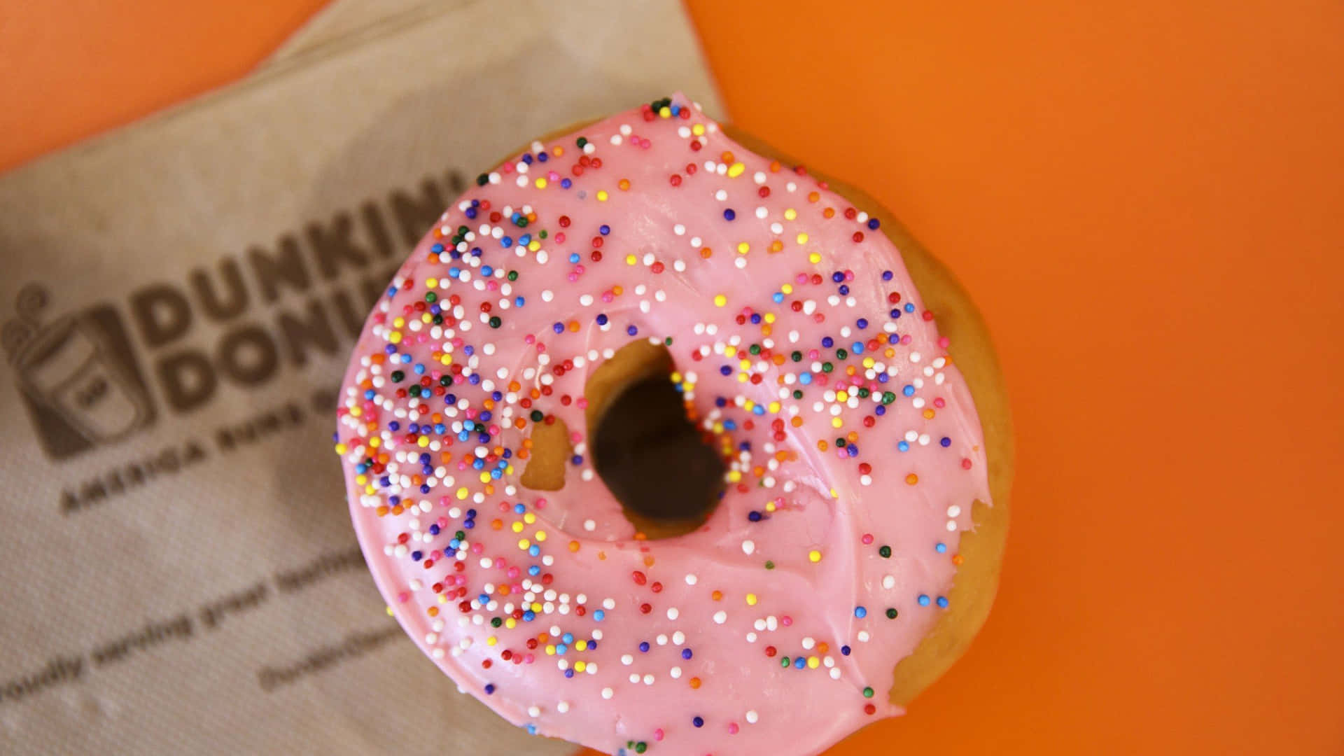 Disfrutade Una Deliciosa Taza De Café Dunkin Donuts