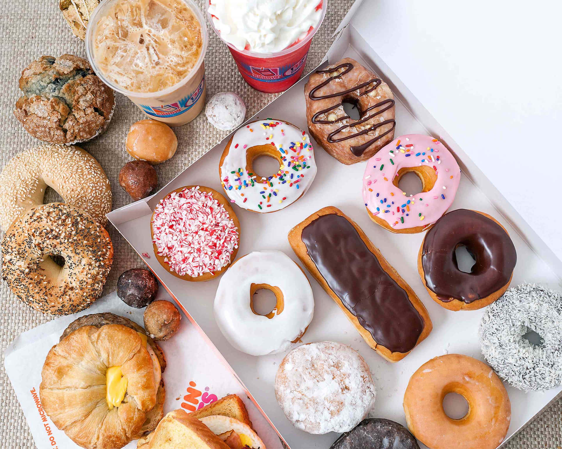 Fröhlichemorgen Mit Dunkin Donuts