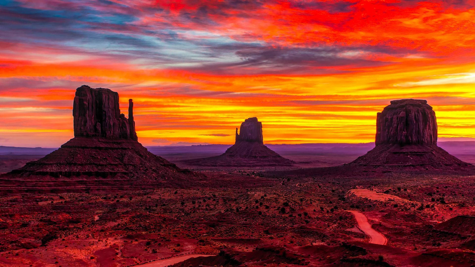 Dusk At Monument Valley Wallpaper