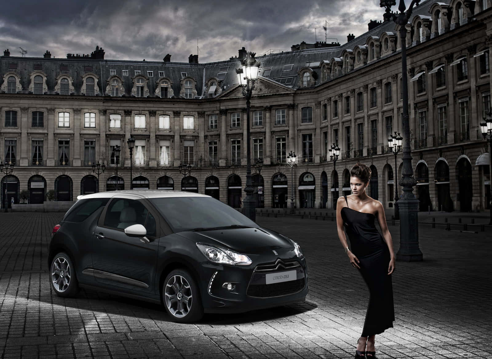 Dynamic Citroen Ds3 In Motion Wallpaper