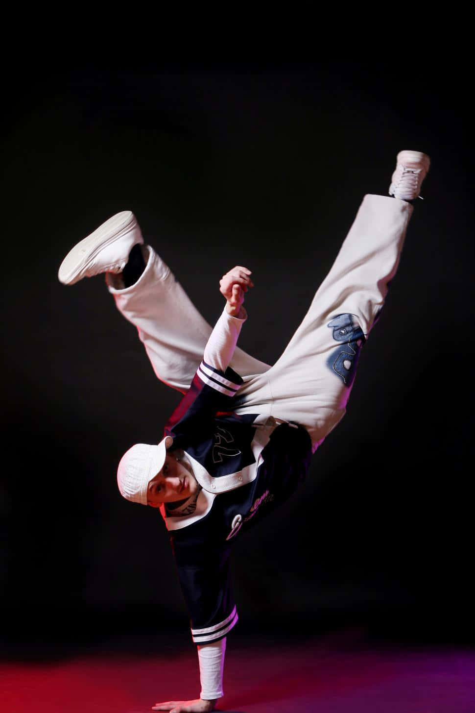 Dynamic Hip Hop Dance Freeze.jpg Wallpaper