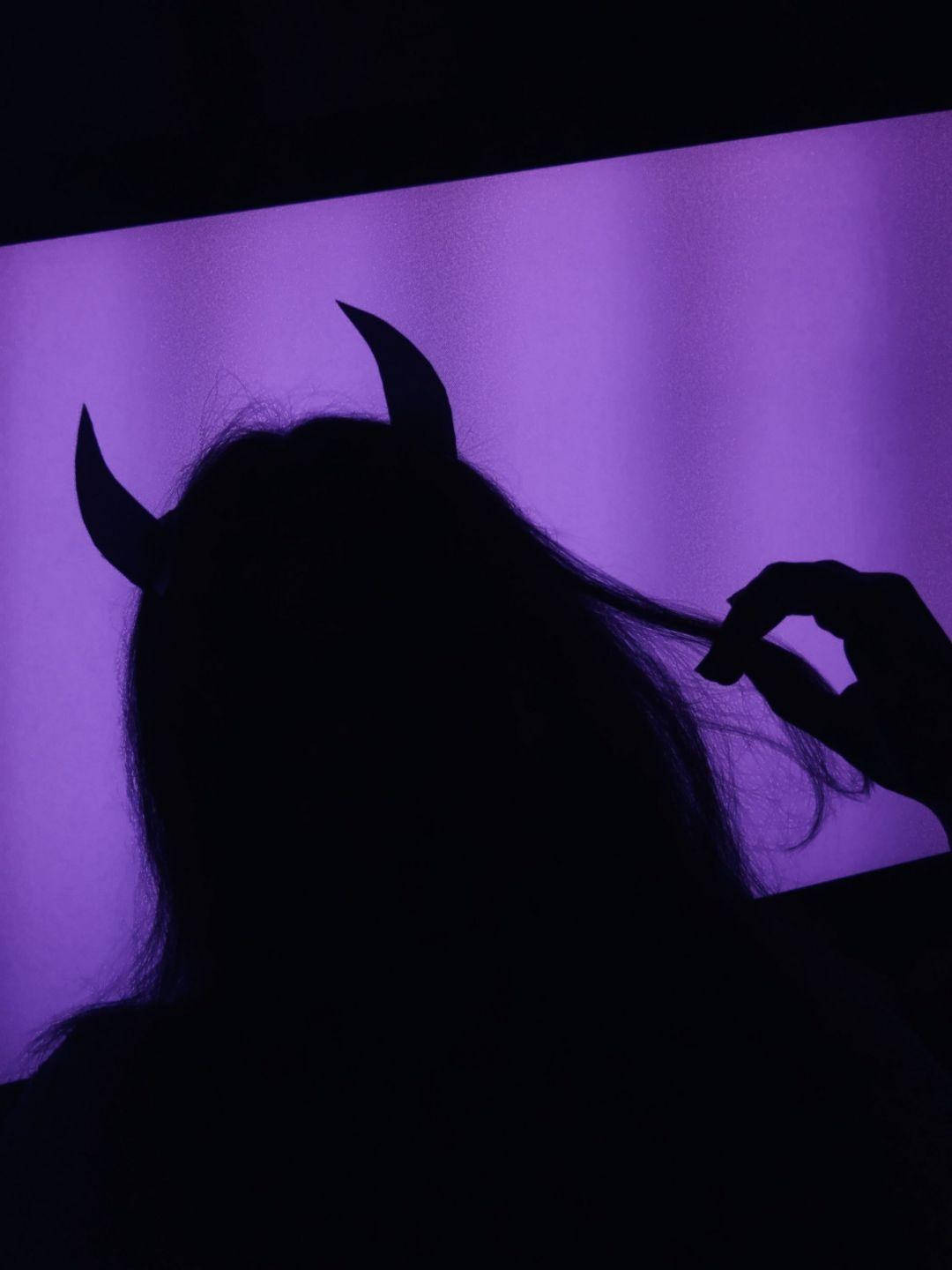 E-girl Aesthetic Devil Silhouette Background