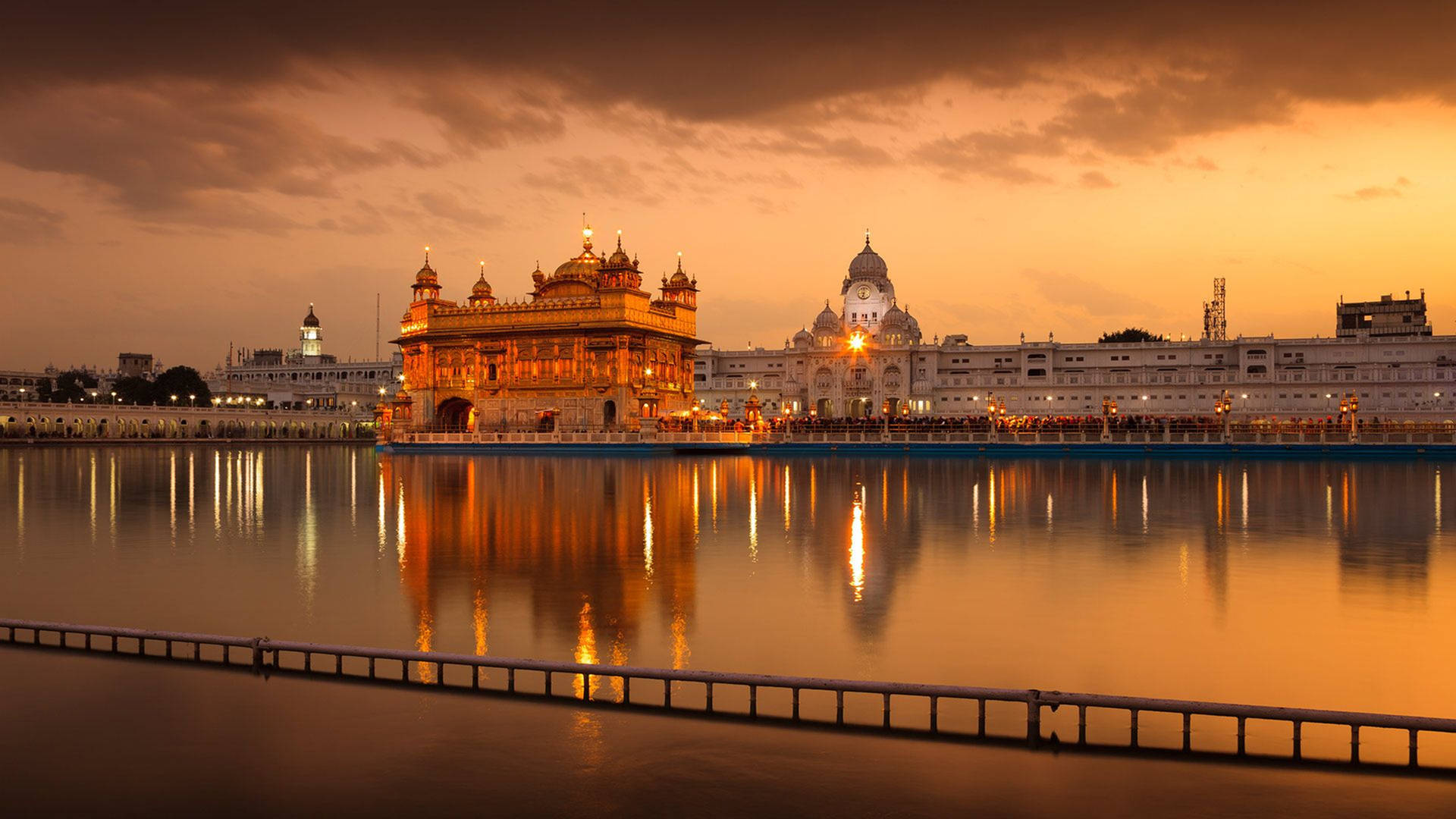 Download Early Evening Golden Temple Hd Wallpaper 