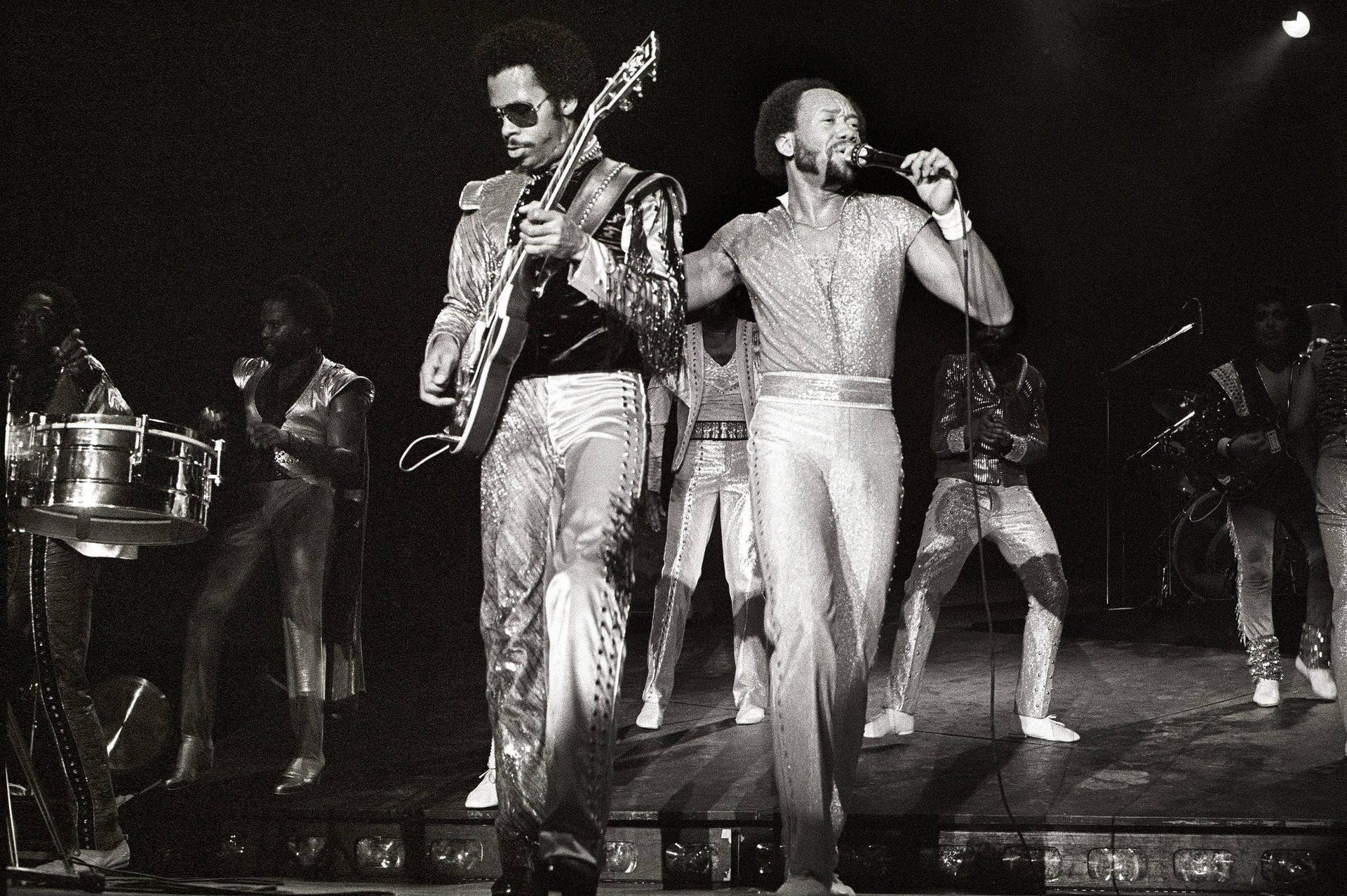 Earth, Wind And Fire Johnny&Maurice Wallpaper