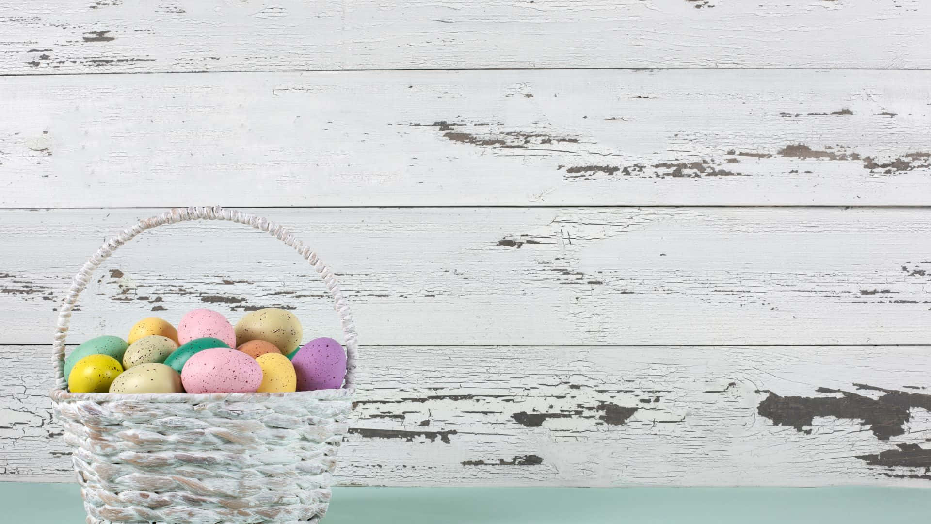 "The Perfect Easter Basket for any Occasion" Wallpaper