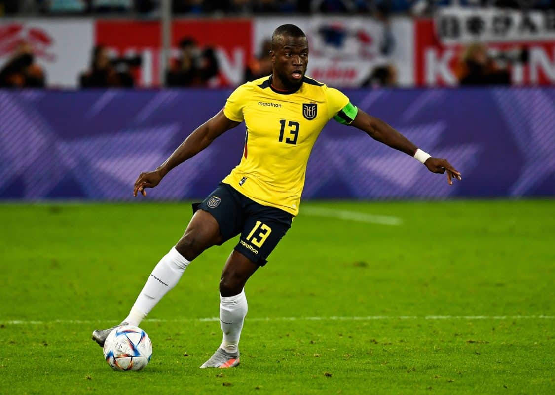 Selecciónnacional De Fútbol De Ecuador - Enner Valencia Fondo de pantalla