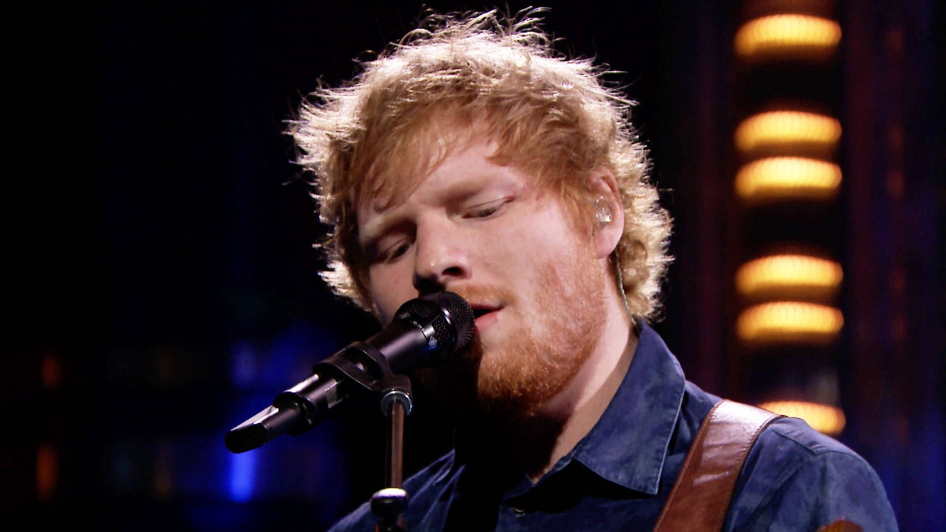 Ed Sheeran Singing Background