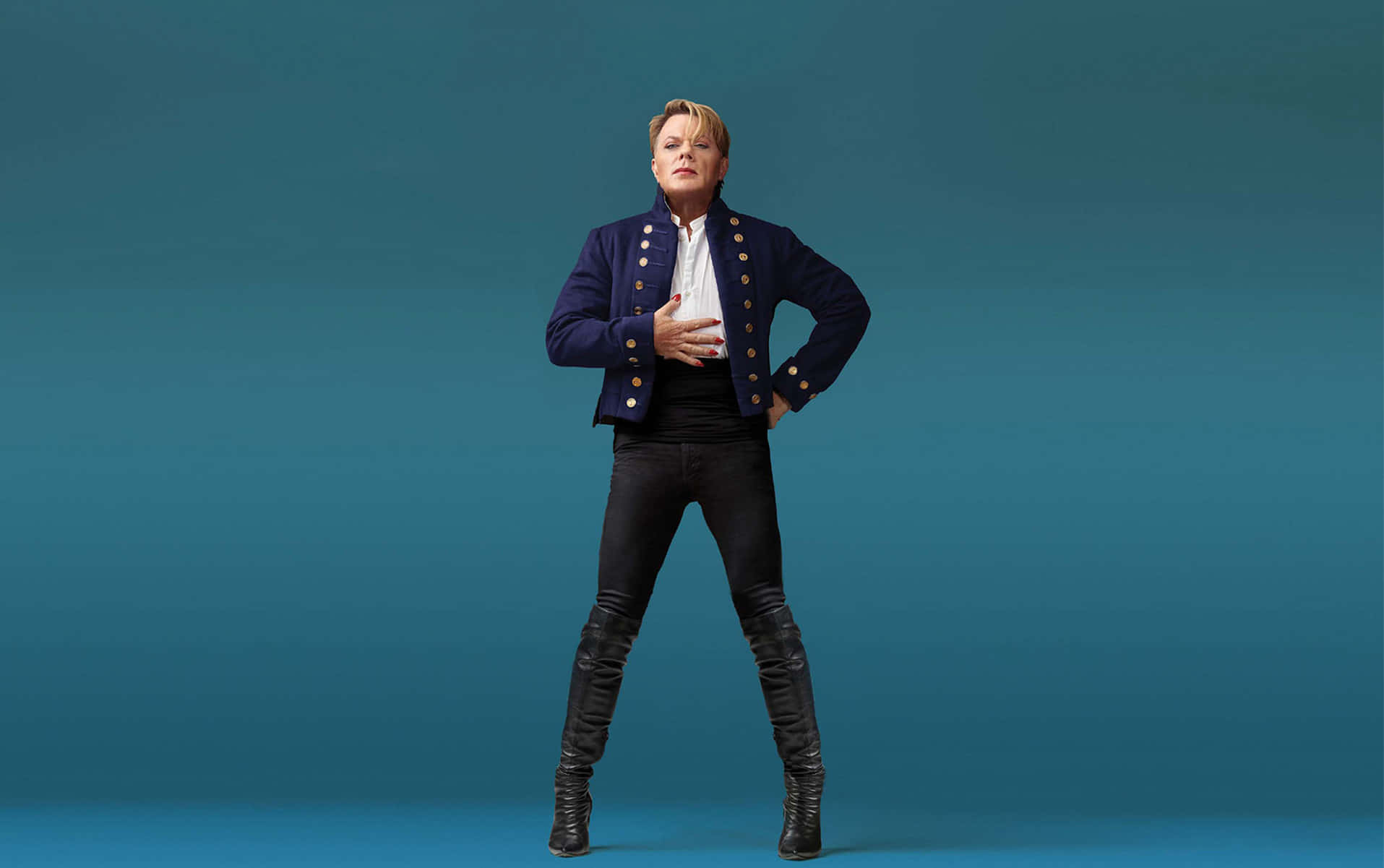 Eddie Izzard - Maestro Komedi Yang Unik Wallpaper