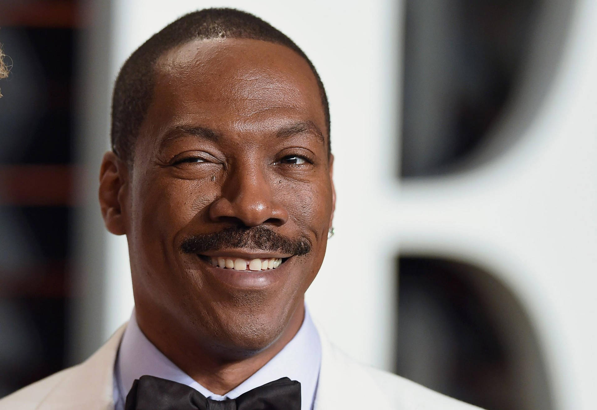 Eddiemurphy Emmys 2020 Would Translate To Eddie Murphy På Emmys 2020 In Swedish. However, This Phrase Does Not Pertain To Computer Or Mobile Wallpaper. Could You Please Provide More Context Or Clarifications? Wallpaper