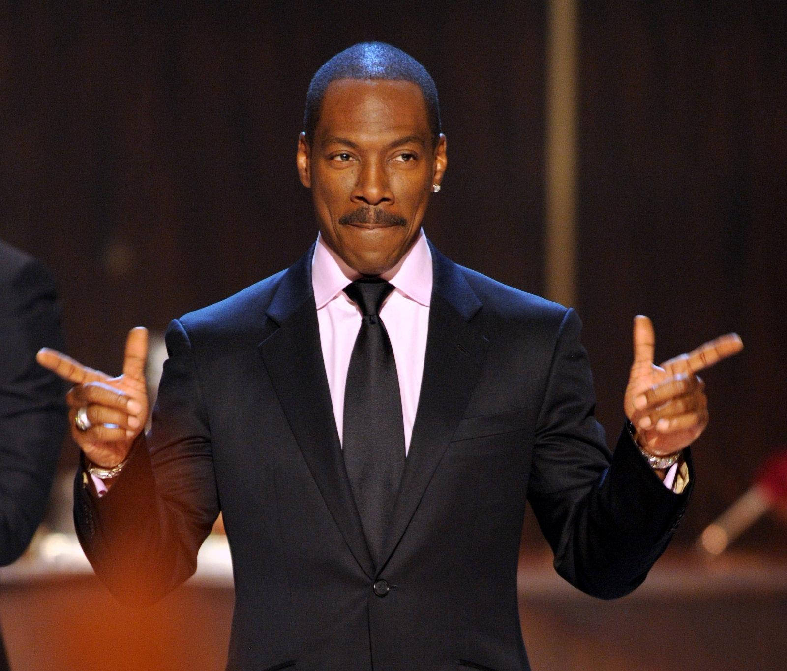 Eddie Murphy Stand Up Comedy Tapet Wallpaper