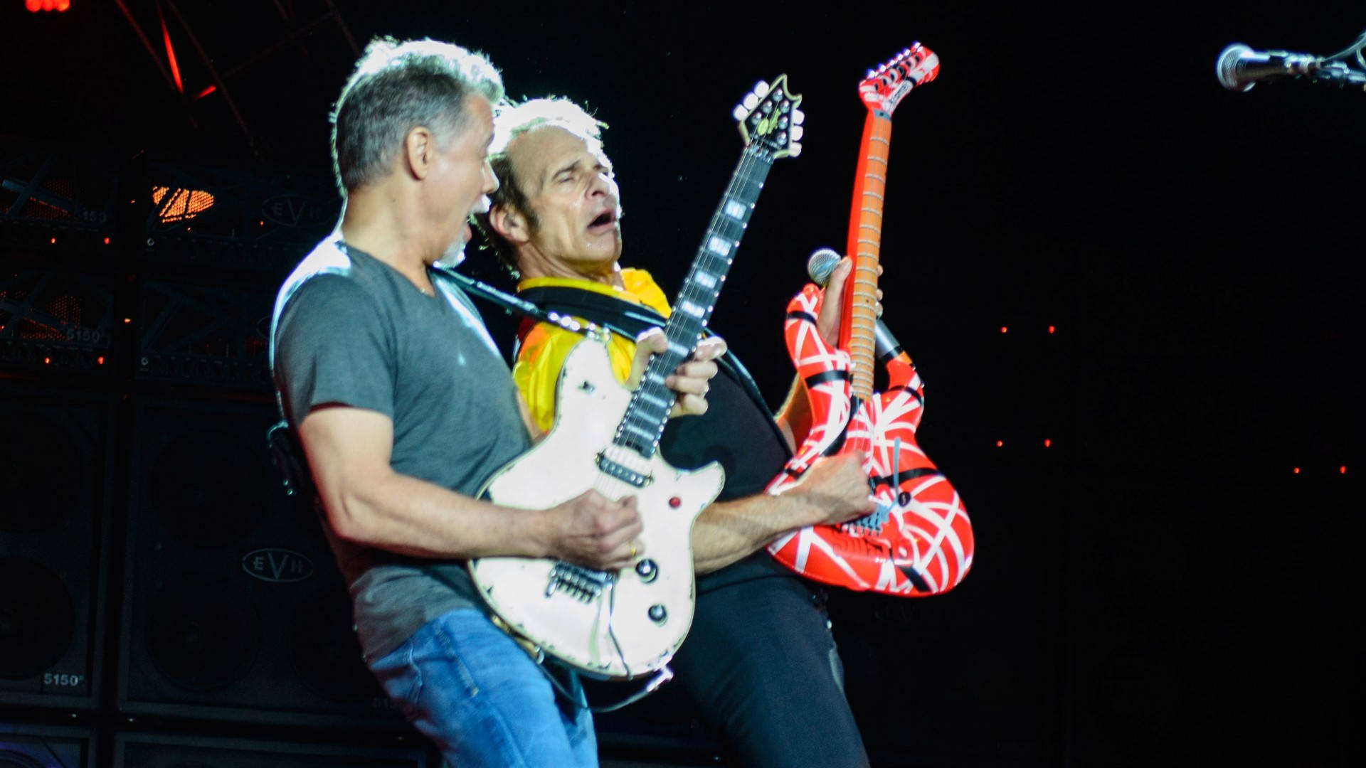 Eddie Van Halen David Lee Roth Guitar Wallpaper