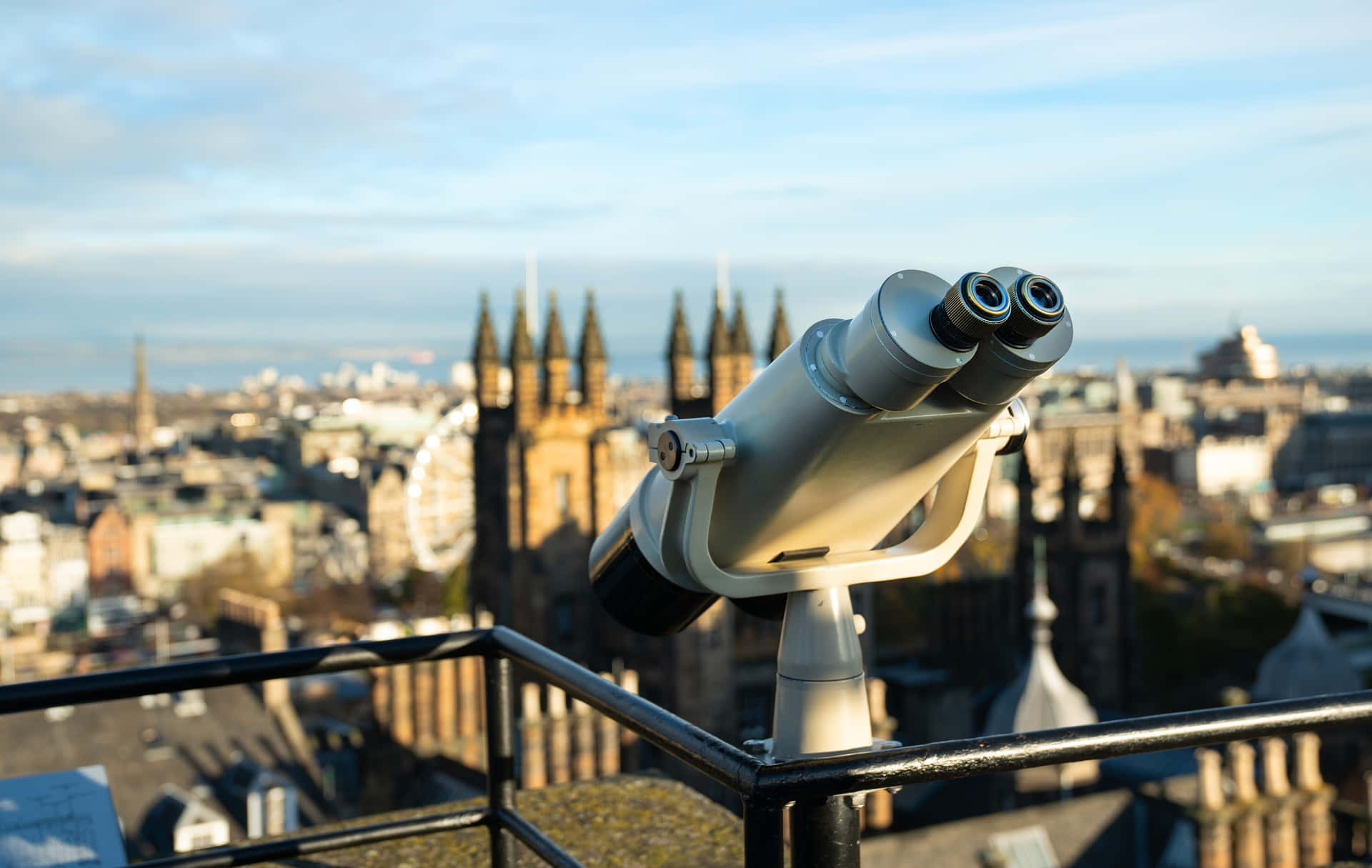 Edinburgh Cityscape Viewing Telescope Wallpaper