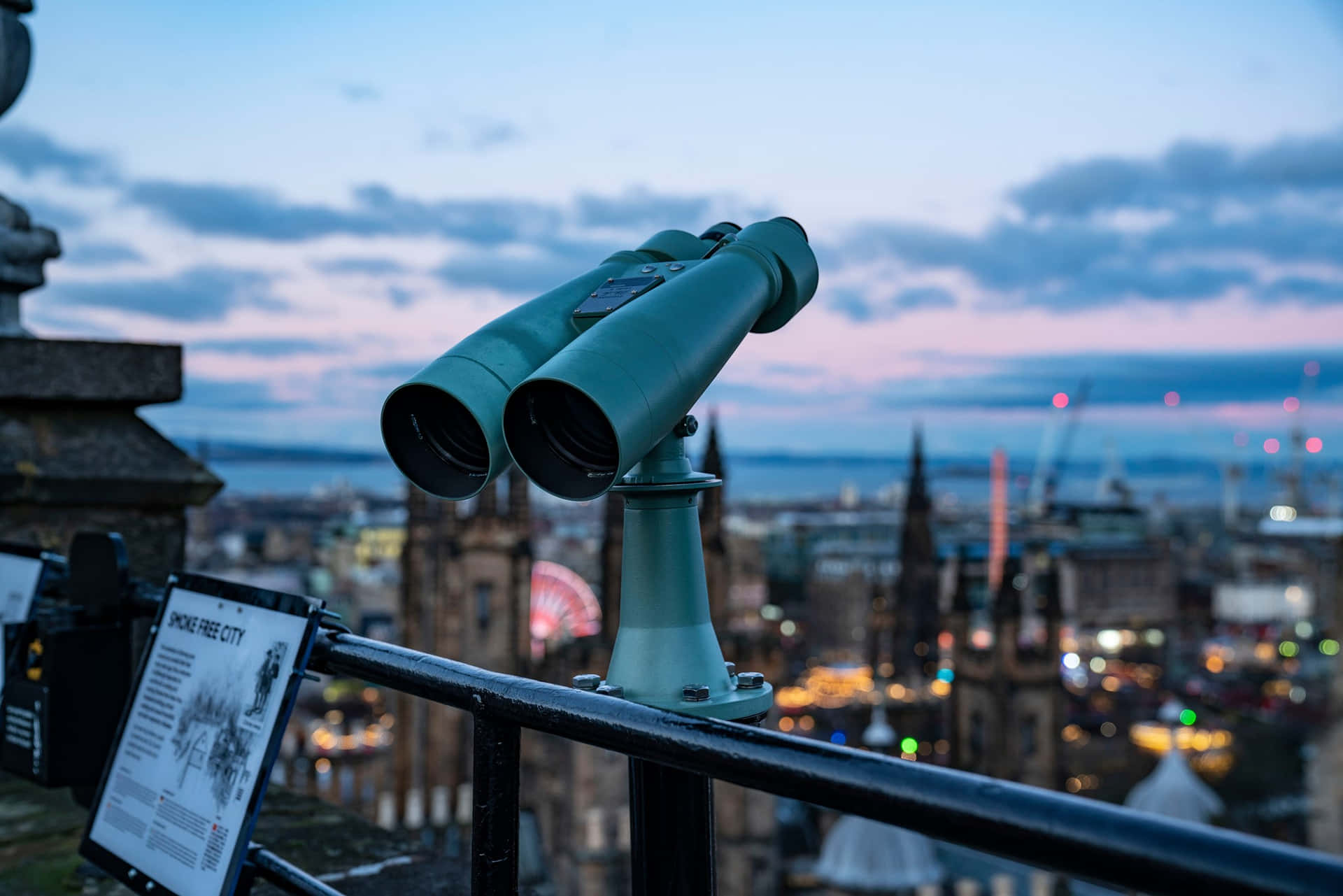 Edinburgh Cityscape Viewing Telescope Wallpaper