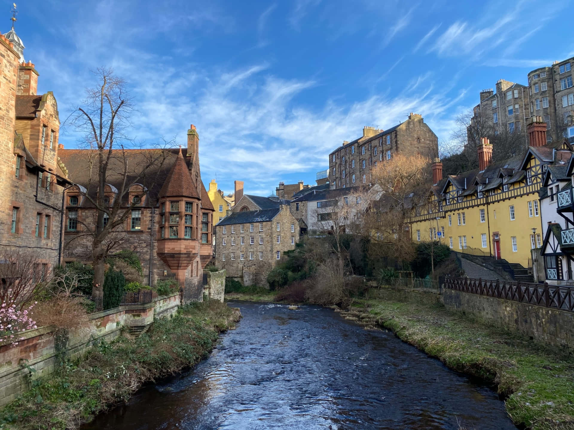 Edinburgh Dean Village River Walk Wallpaper