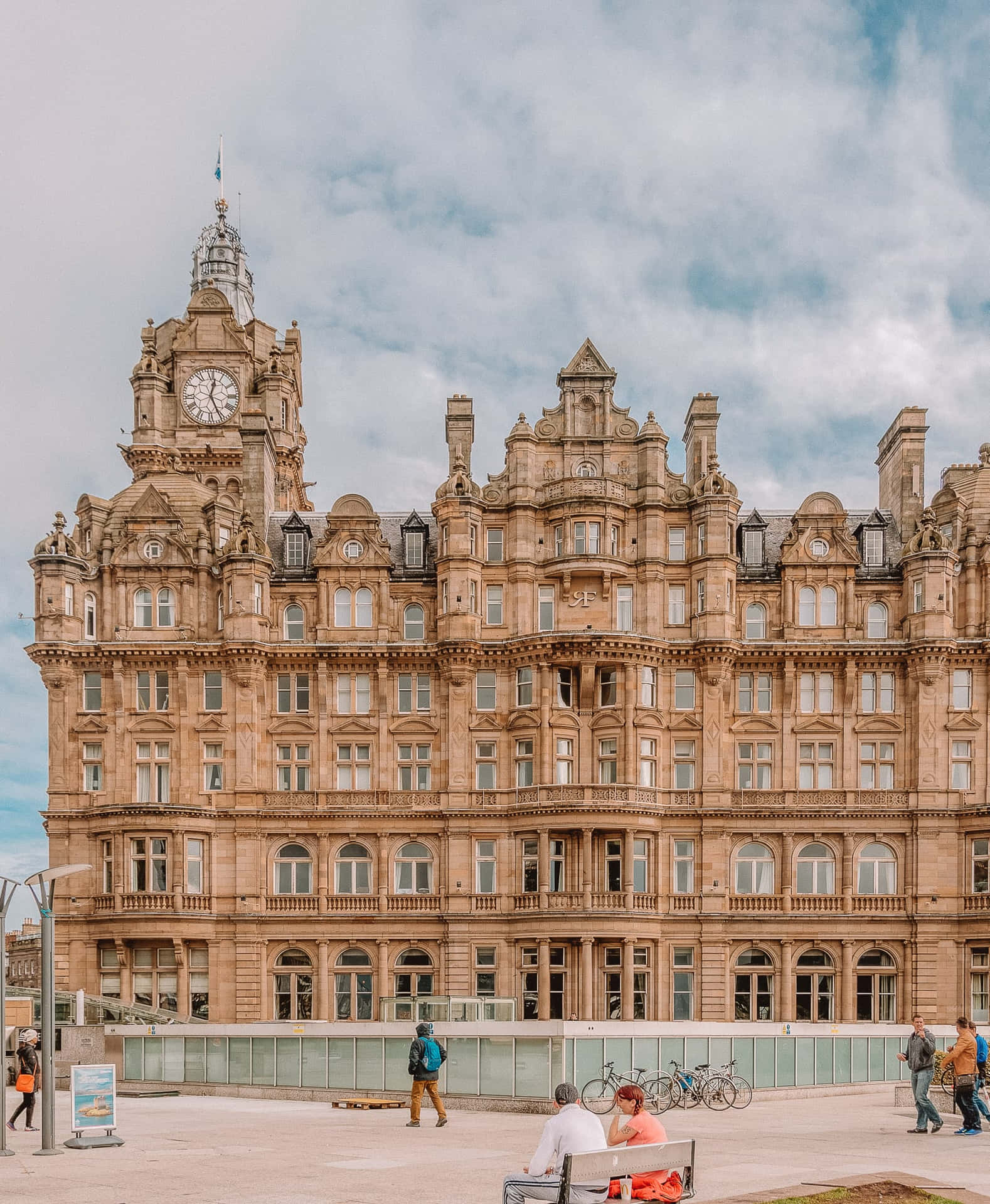 Edinburgh Historic Balmoral Hotel Wallpaper